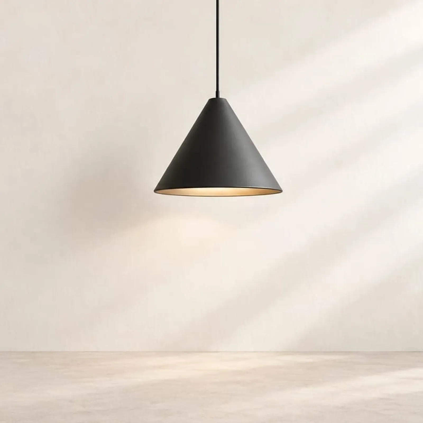 Suspension Nypon charbon - miniature 1