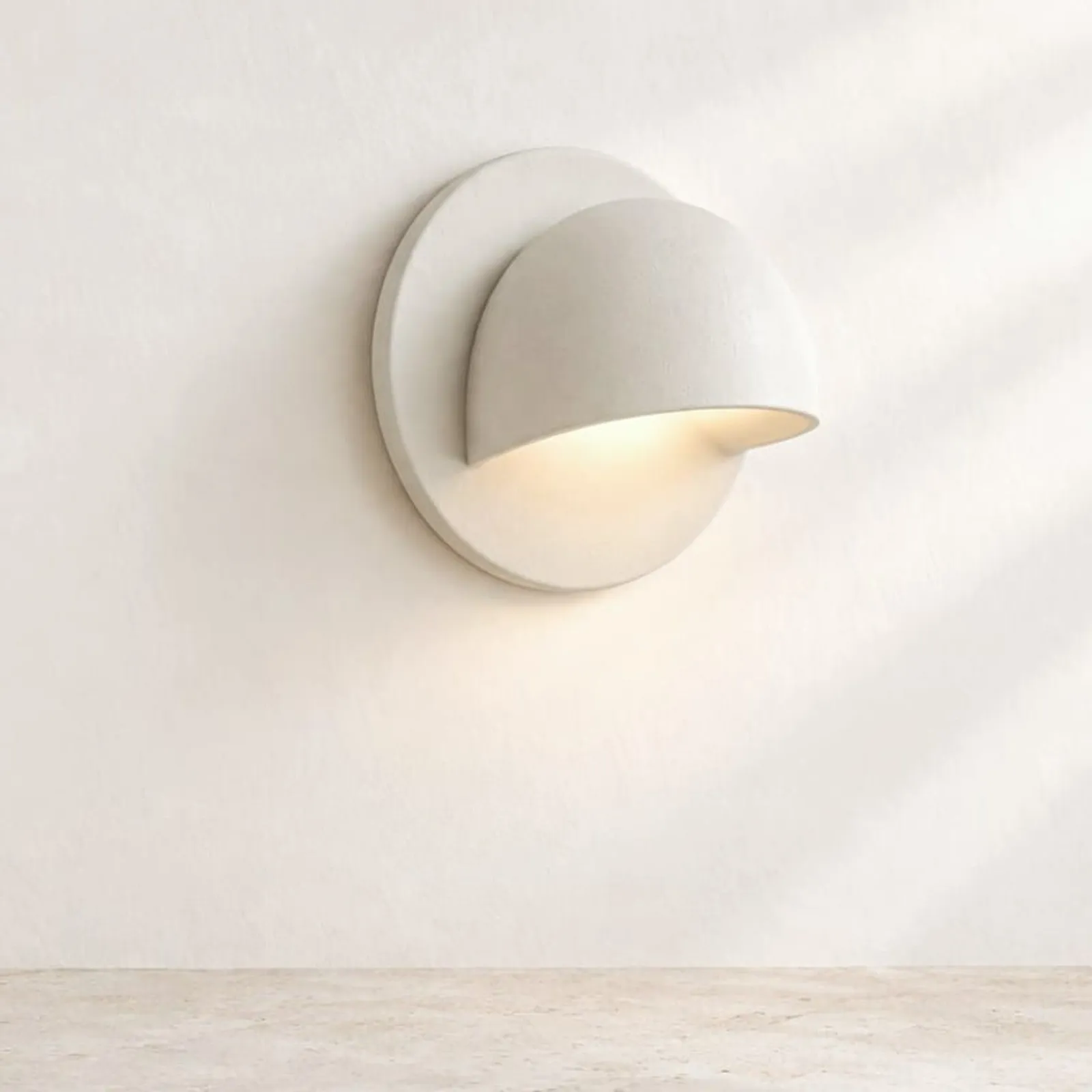 Vägglampa Hamn Kritvit V - miniatyr 1