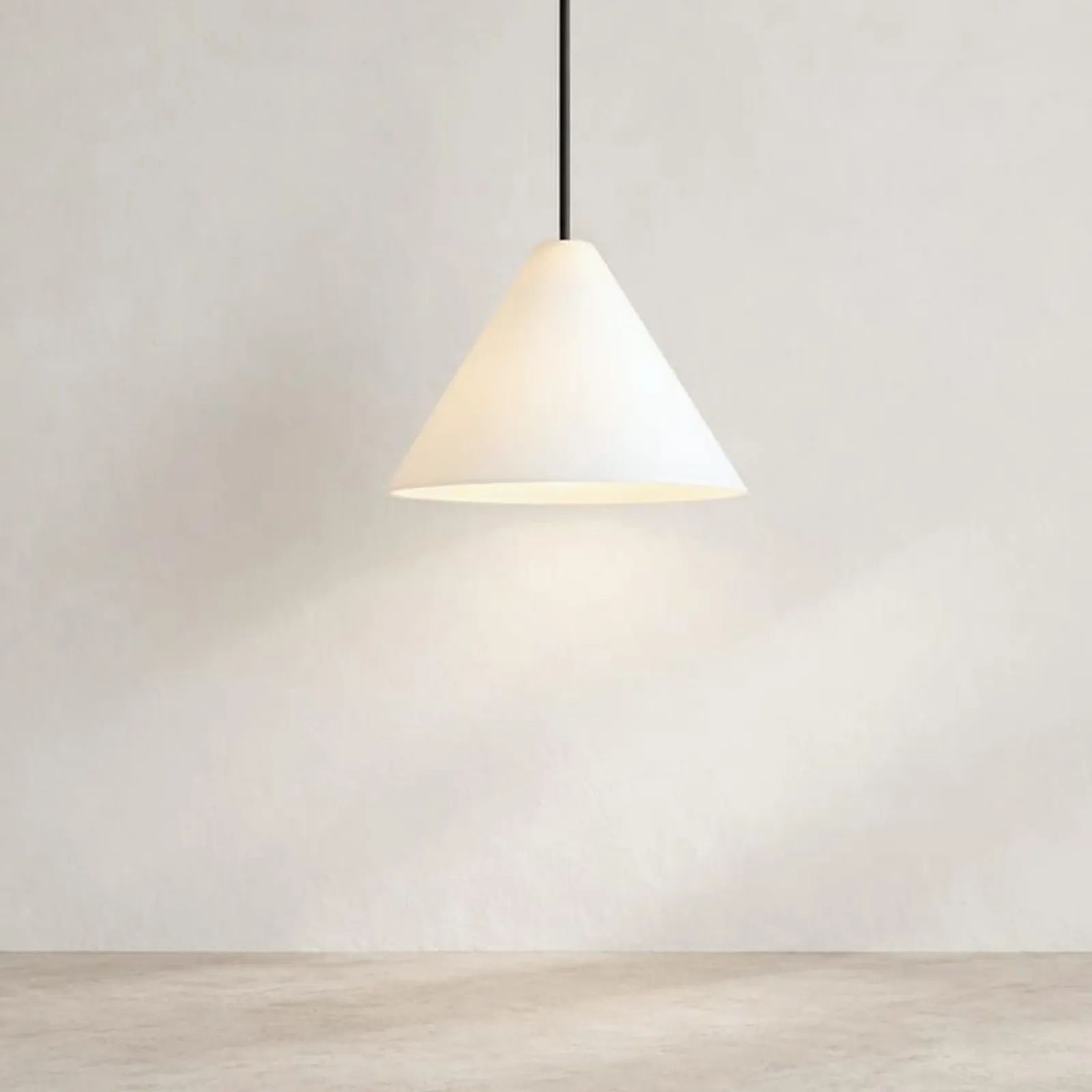Suspension Tjärn en verre