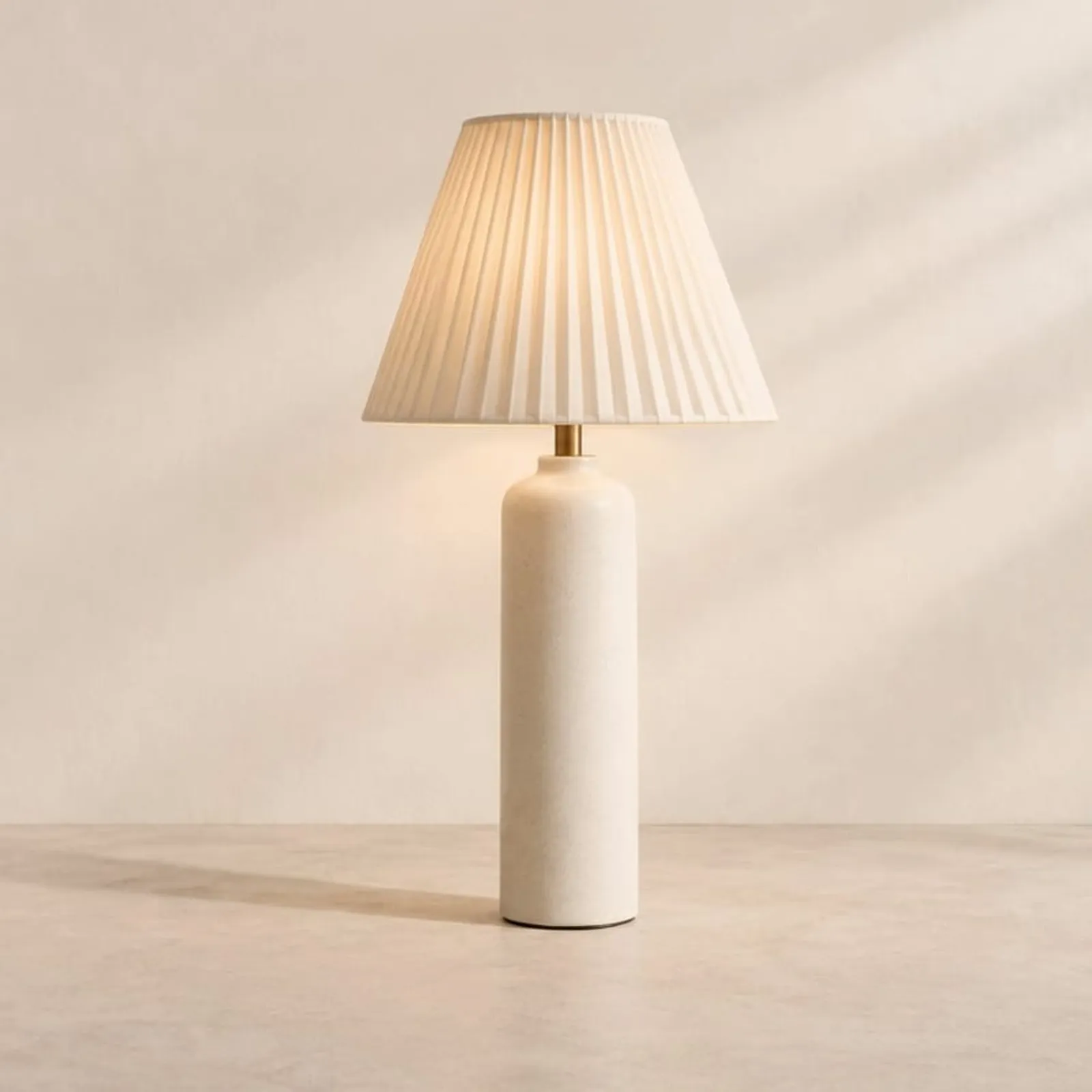 Bordslampa Grund Kritvit II - bild 1
