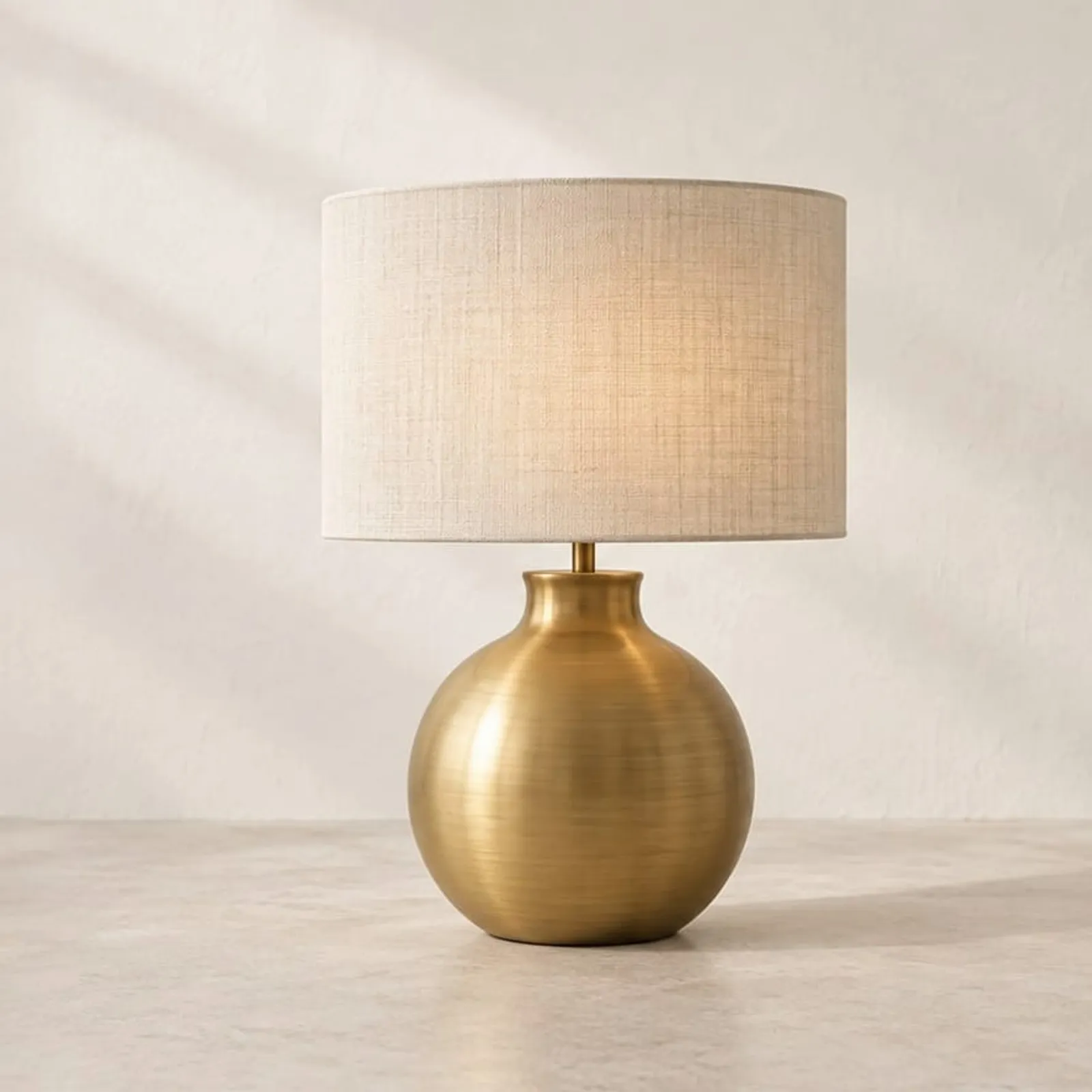 Bordslampa Alm Ockra - bild 1