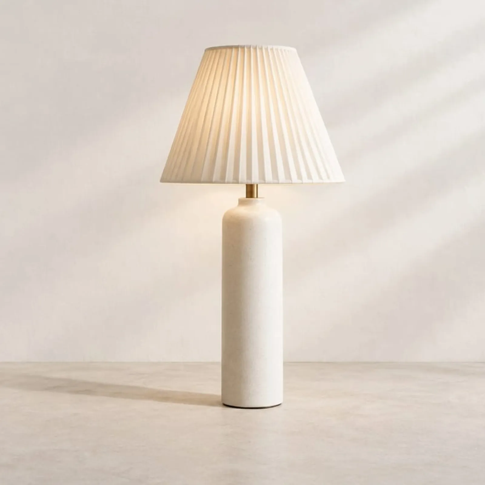 Bordslampa Nypon Kritvit III - bild 1