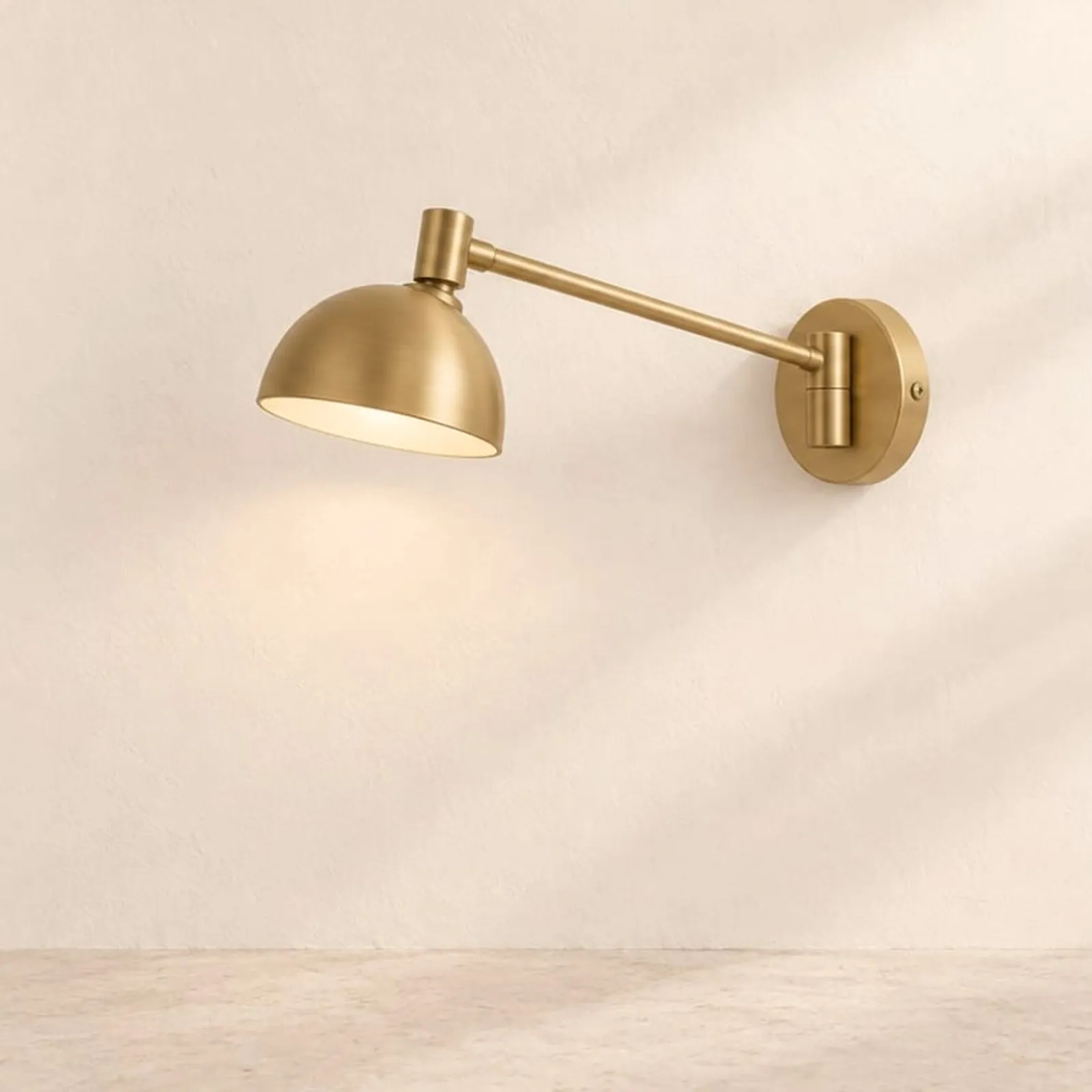 Vägglampa Bryggan Mässing - bild 1