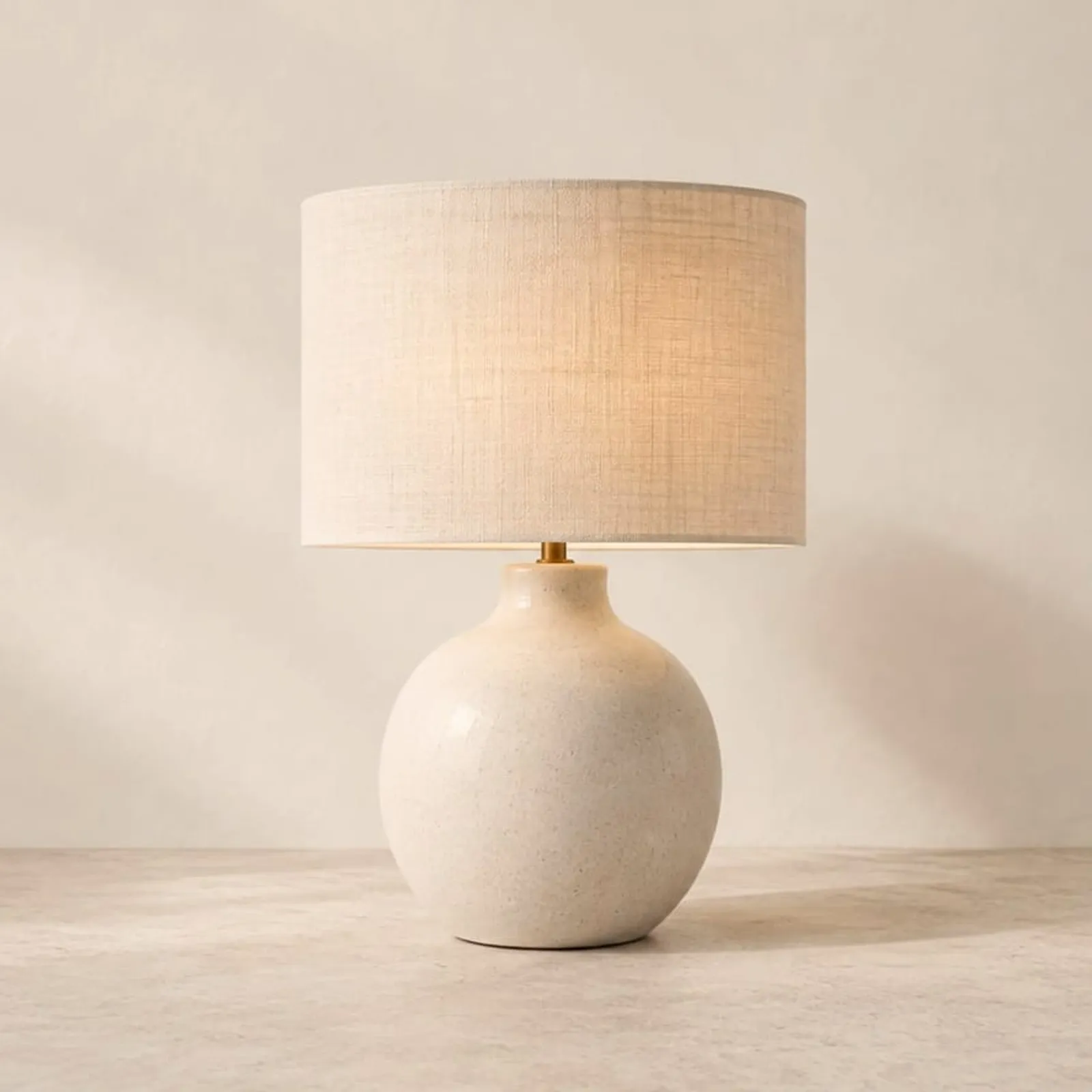 Lampe de table Myr en grès - image 1