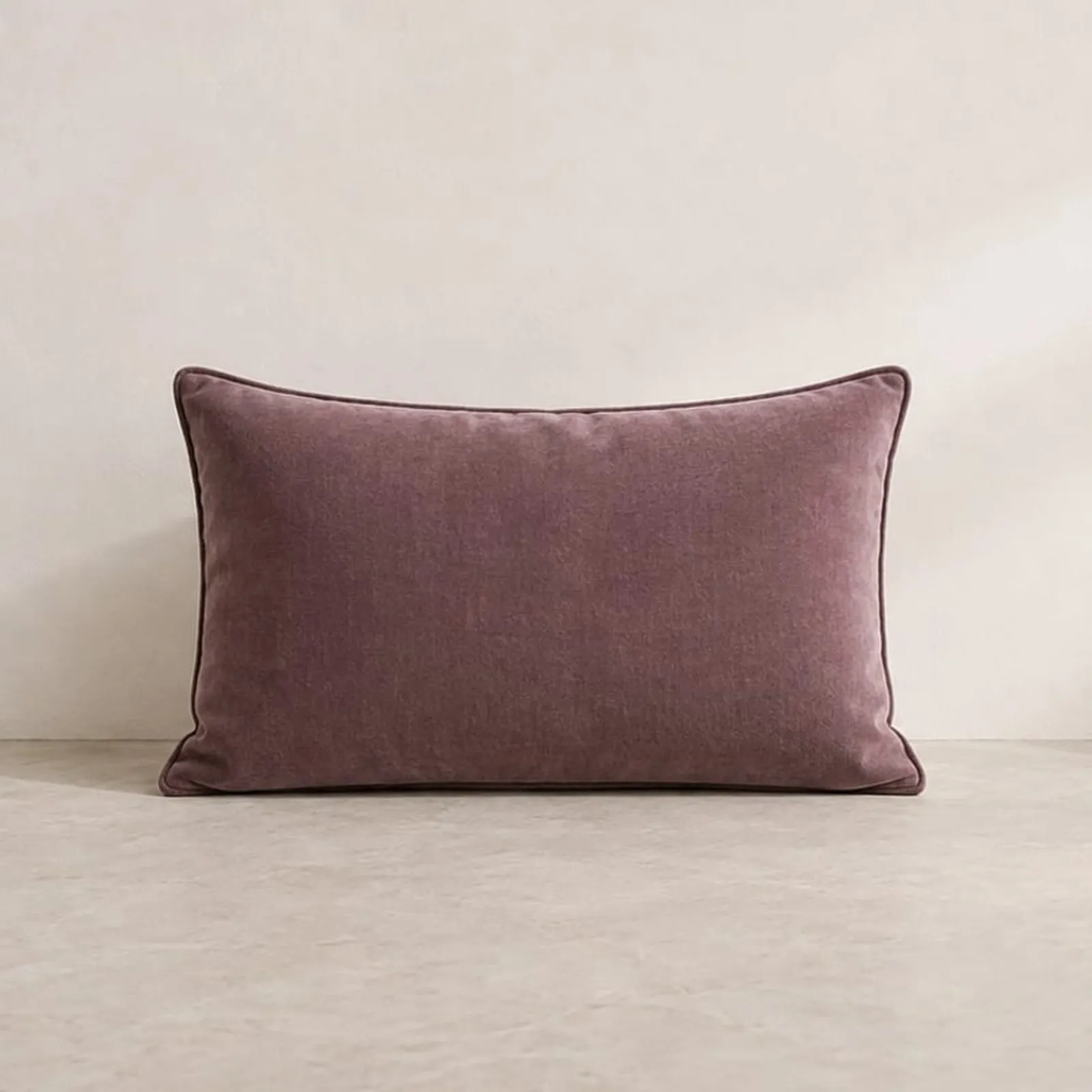 Coussin Öland prune II - image 1