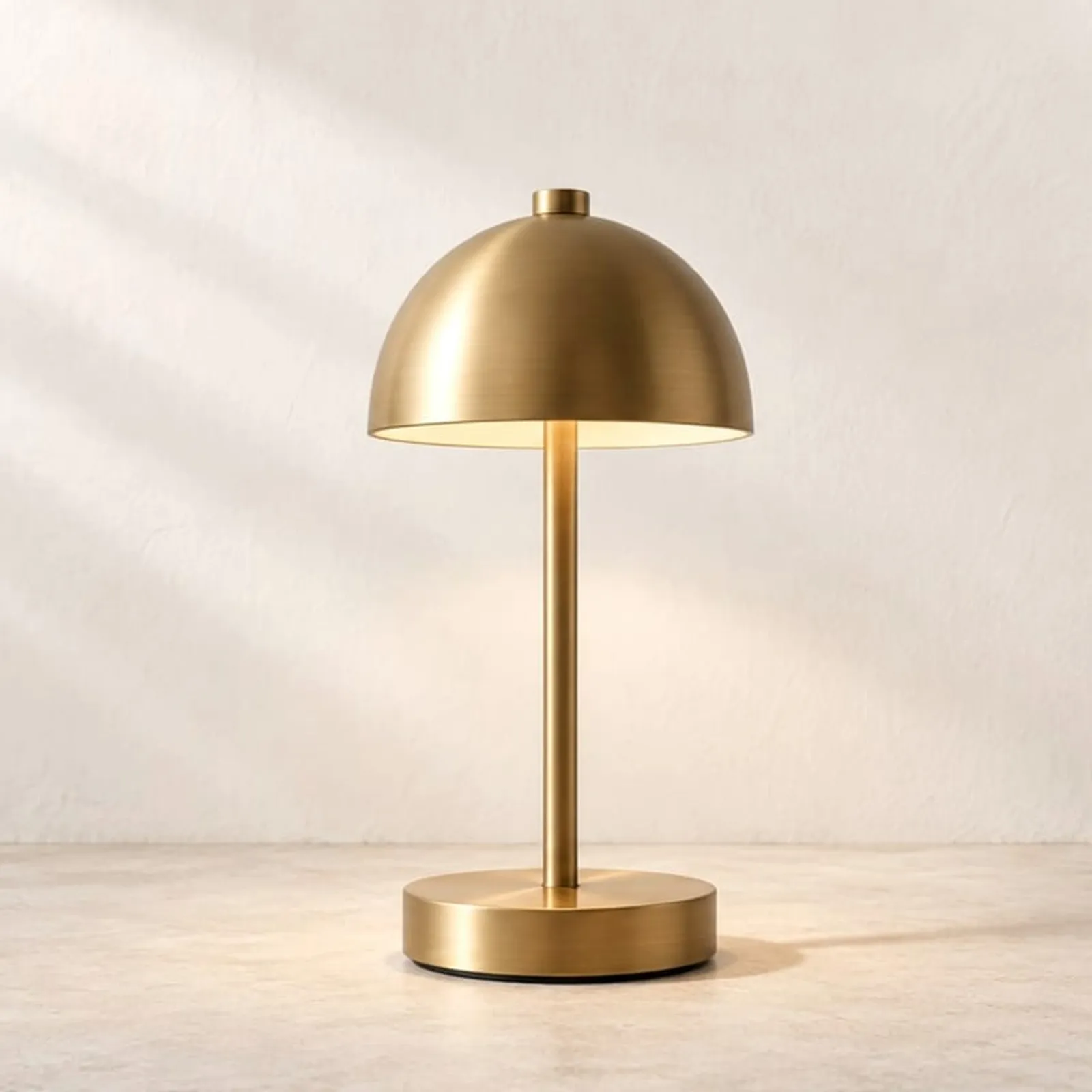 Bordslampa Kulle Ockra IV - bild 1