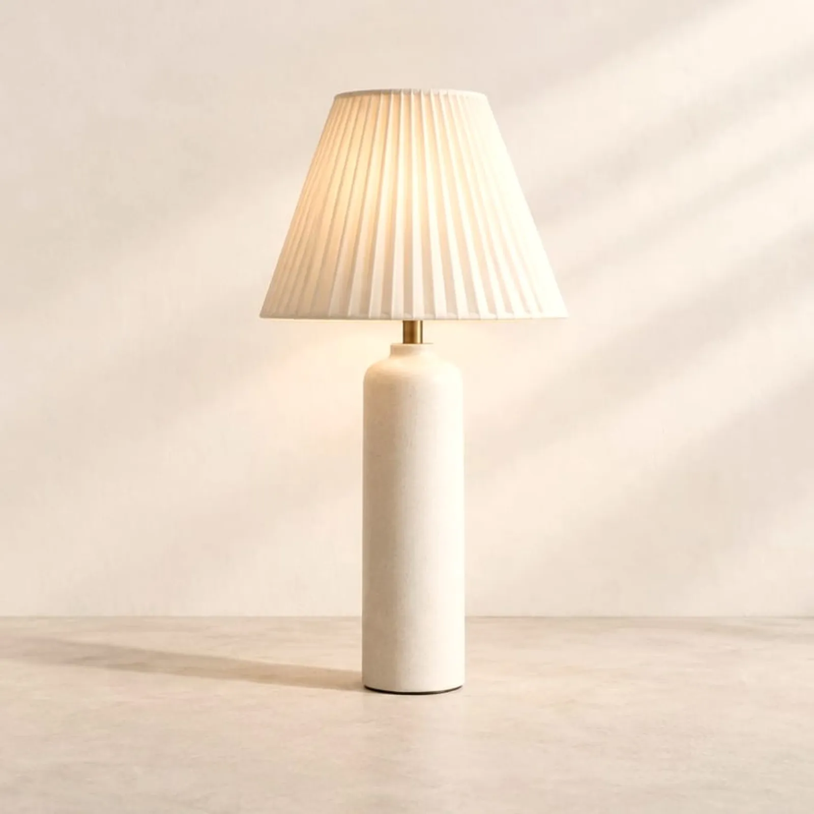 Bordslampa Nypon Kritvit V - bild 1