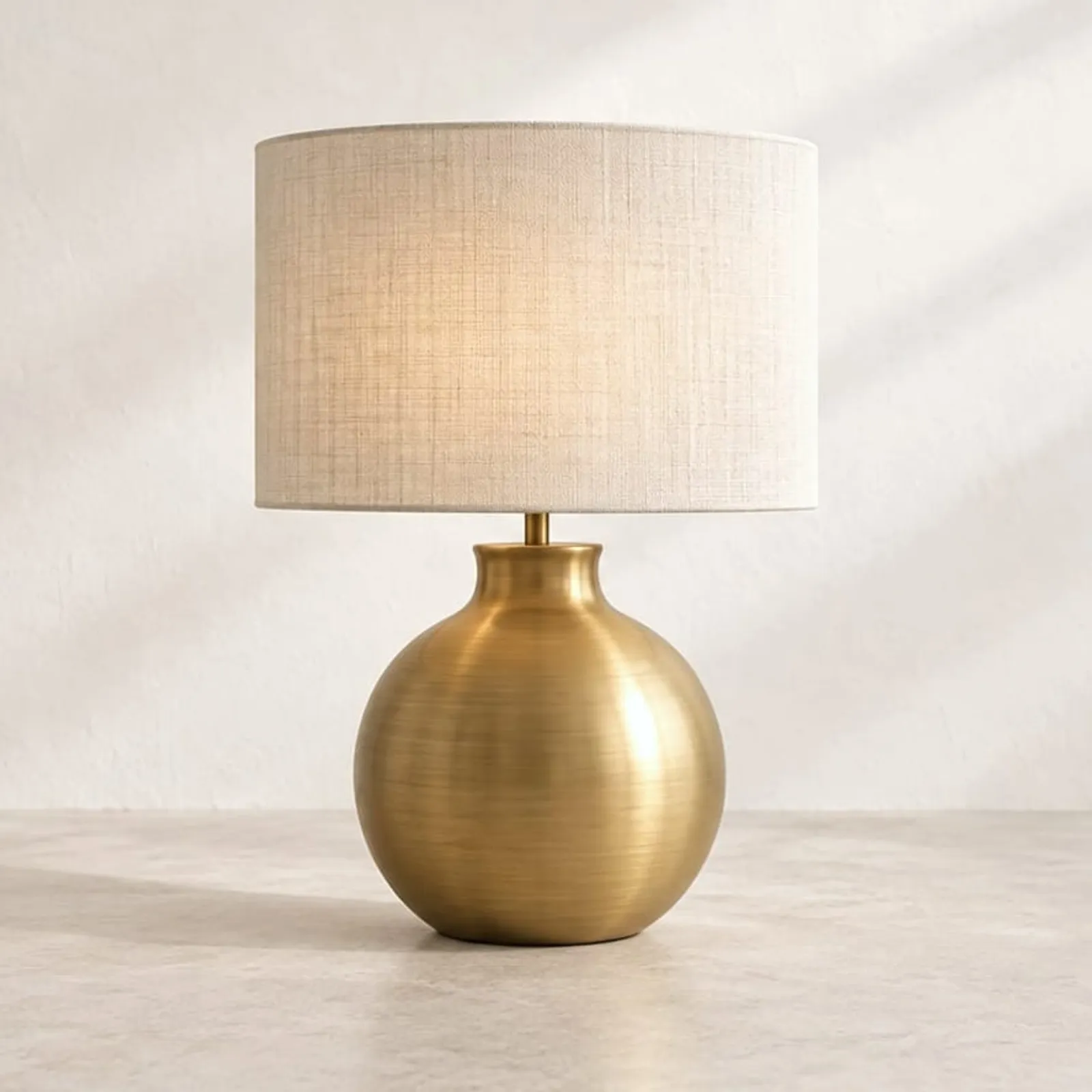 Bordslampa Hassel Ockra V - bild 1