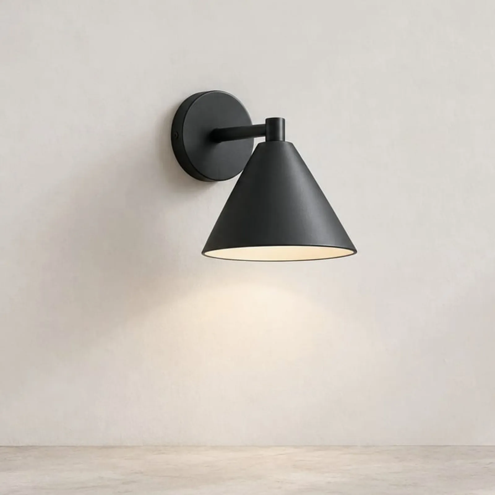 Vägglampa Viken Kol - bild 1