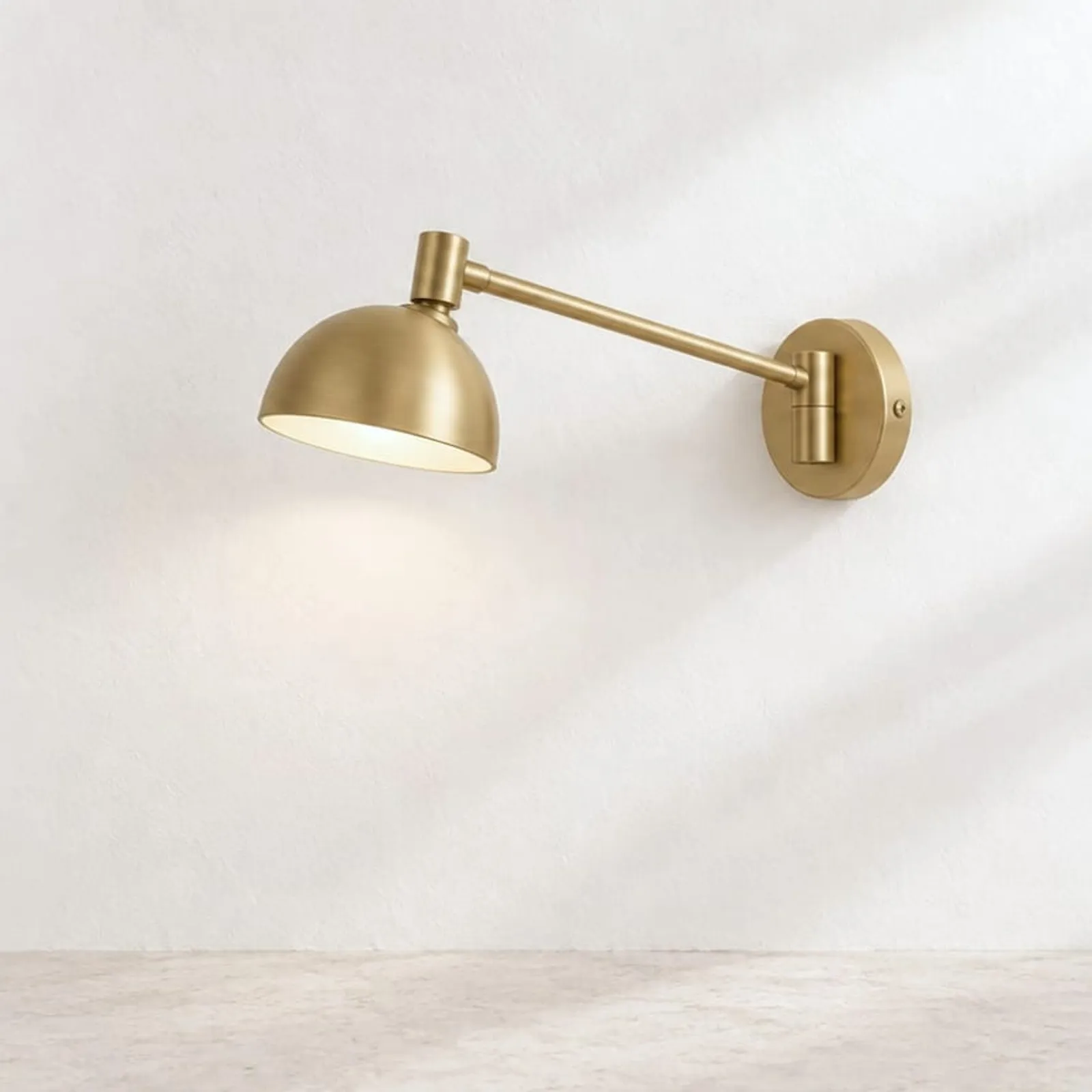 Vägglampa Ås Mässing - bild 1