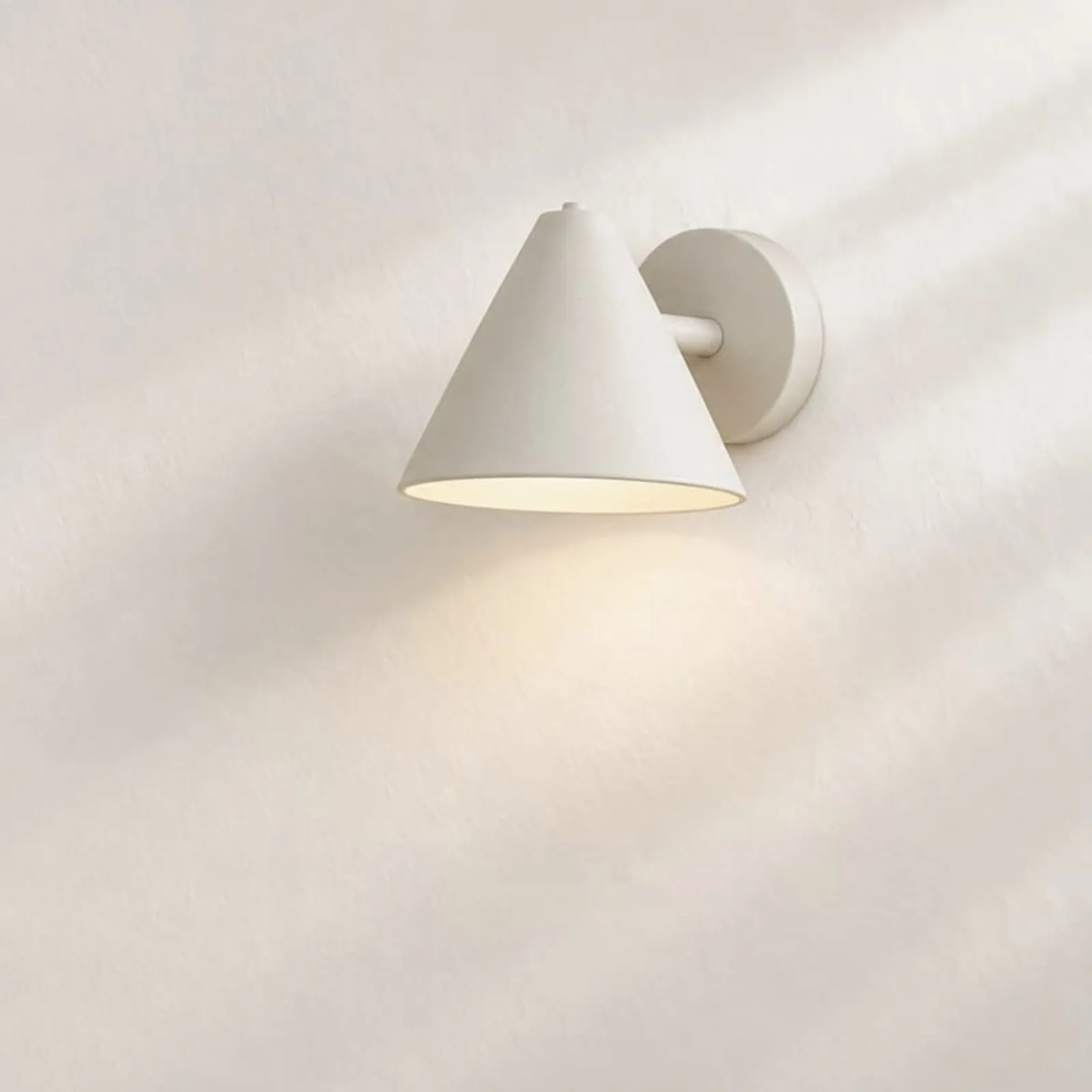Vägglampa Timjan Keramik - bild 1
