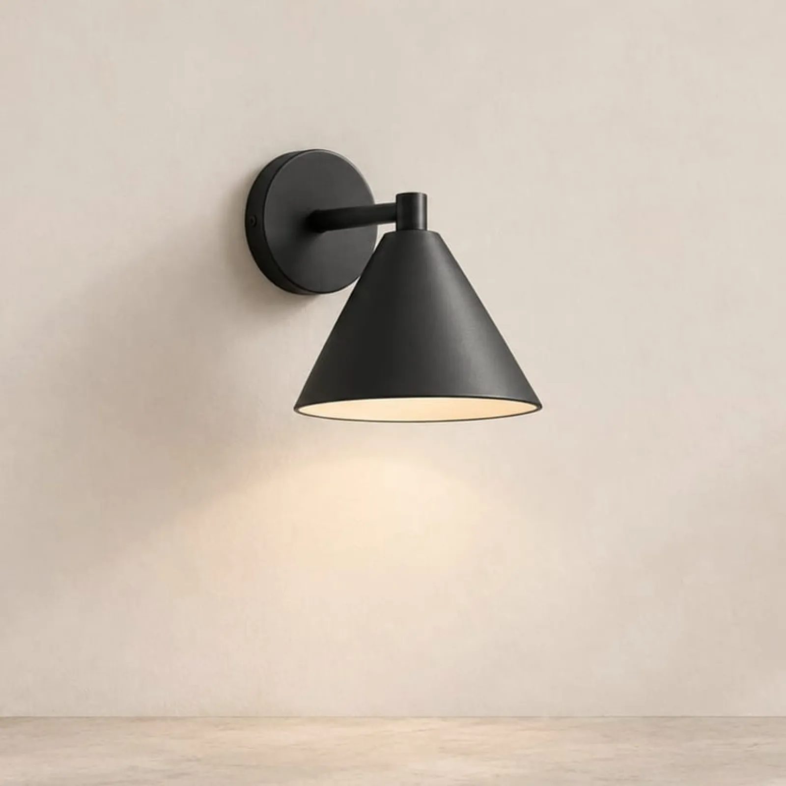 Vägglampa Korn Kol - bild 1