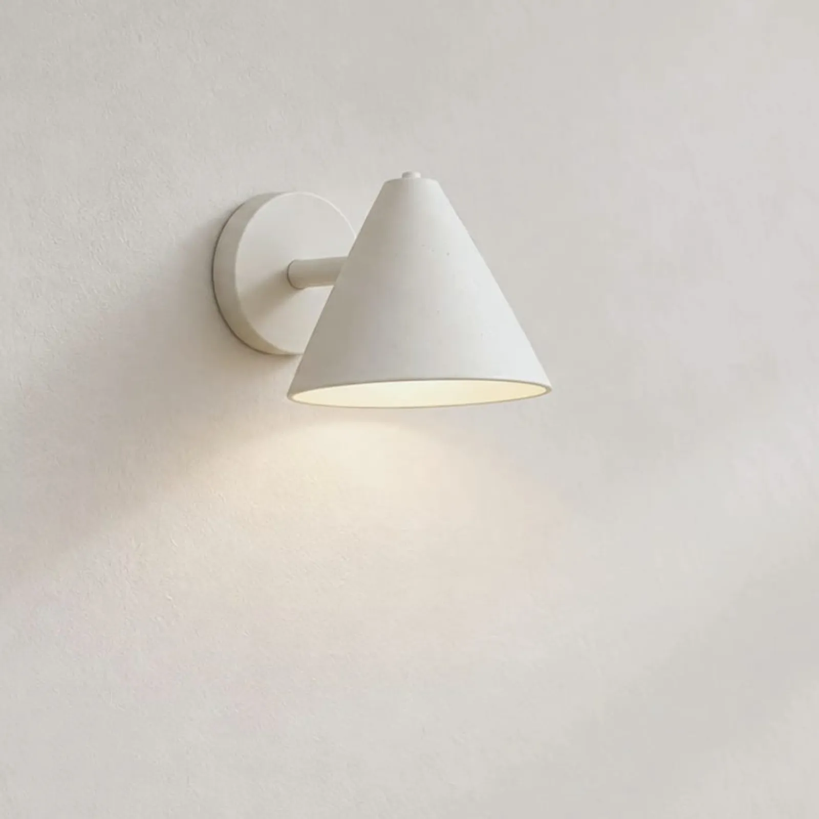 Vägglampa Kulle Keramik - bild 2