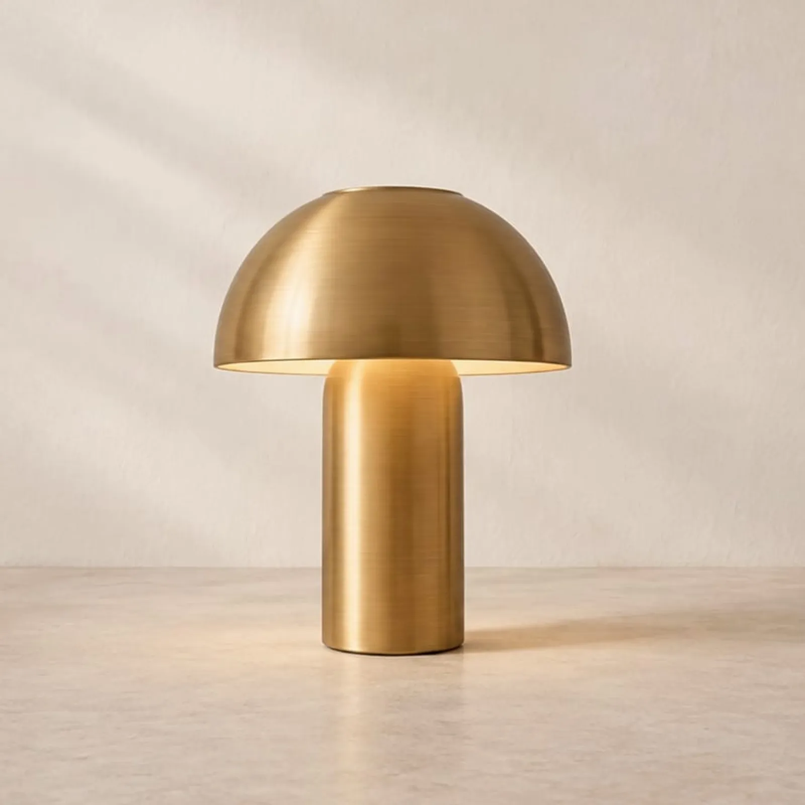 Bordslampa Viken Ockra III - bild 1