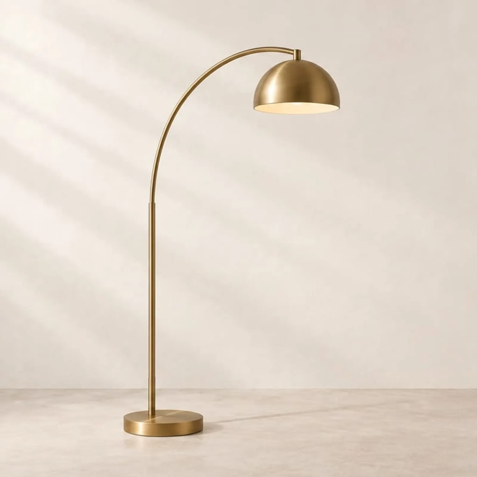 Golvlampa Myr Mässing - bild 1