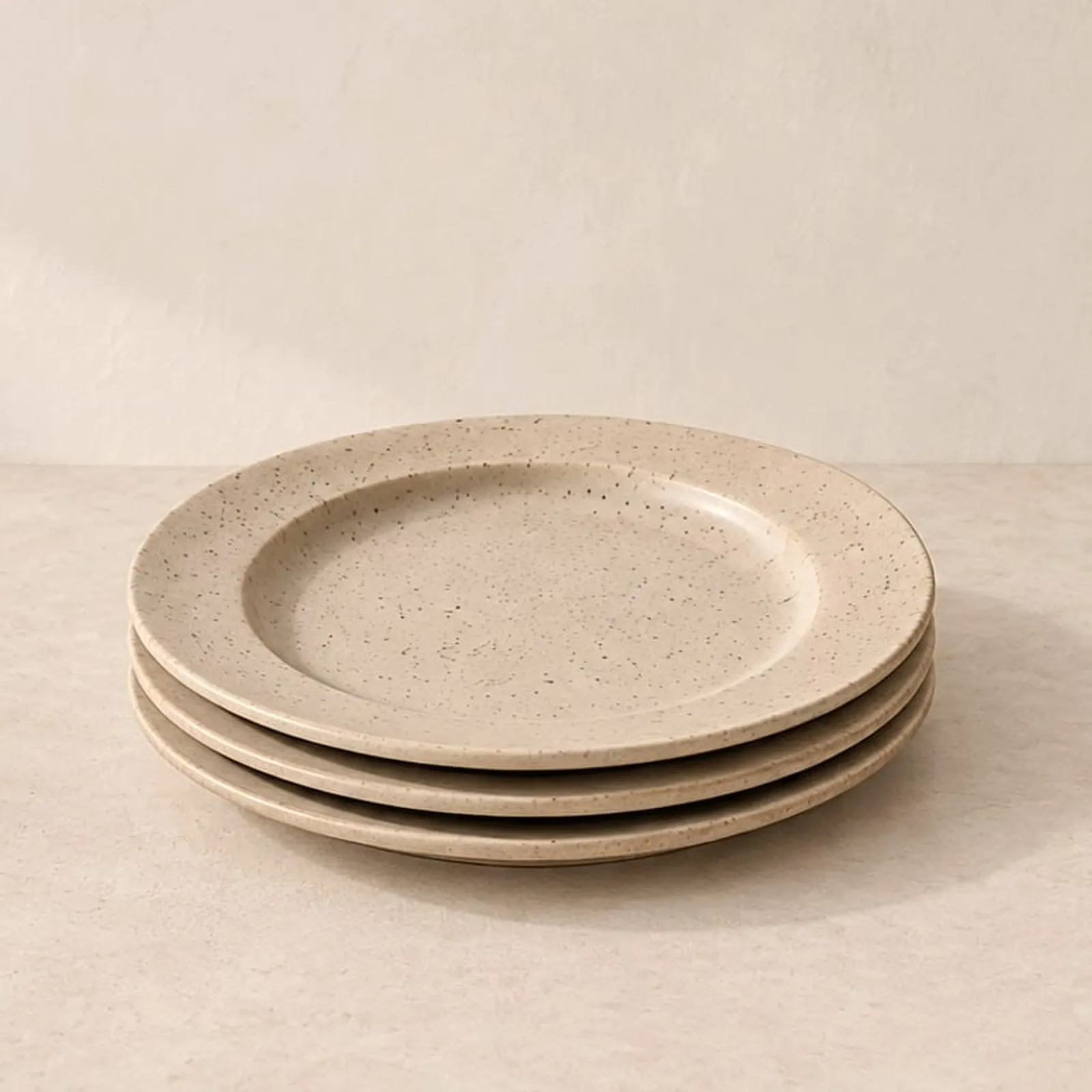 Assiette Myr en grès - image 1