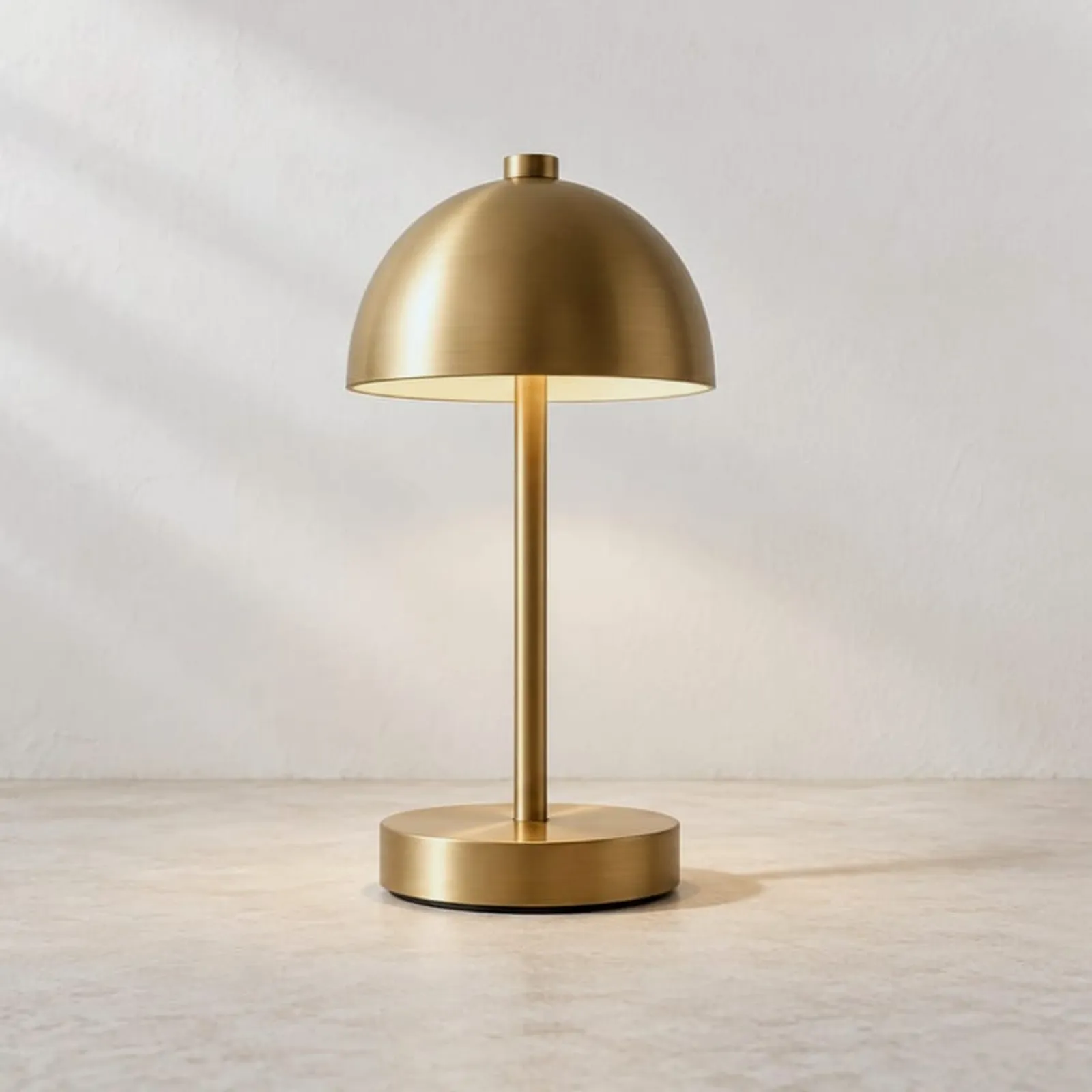 Bordslampa Kulle Mässing - bild 1