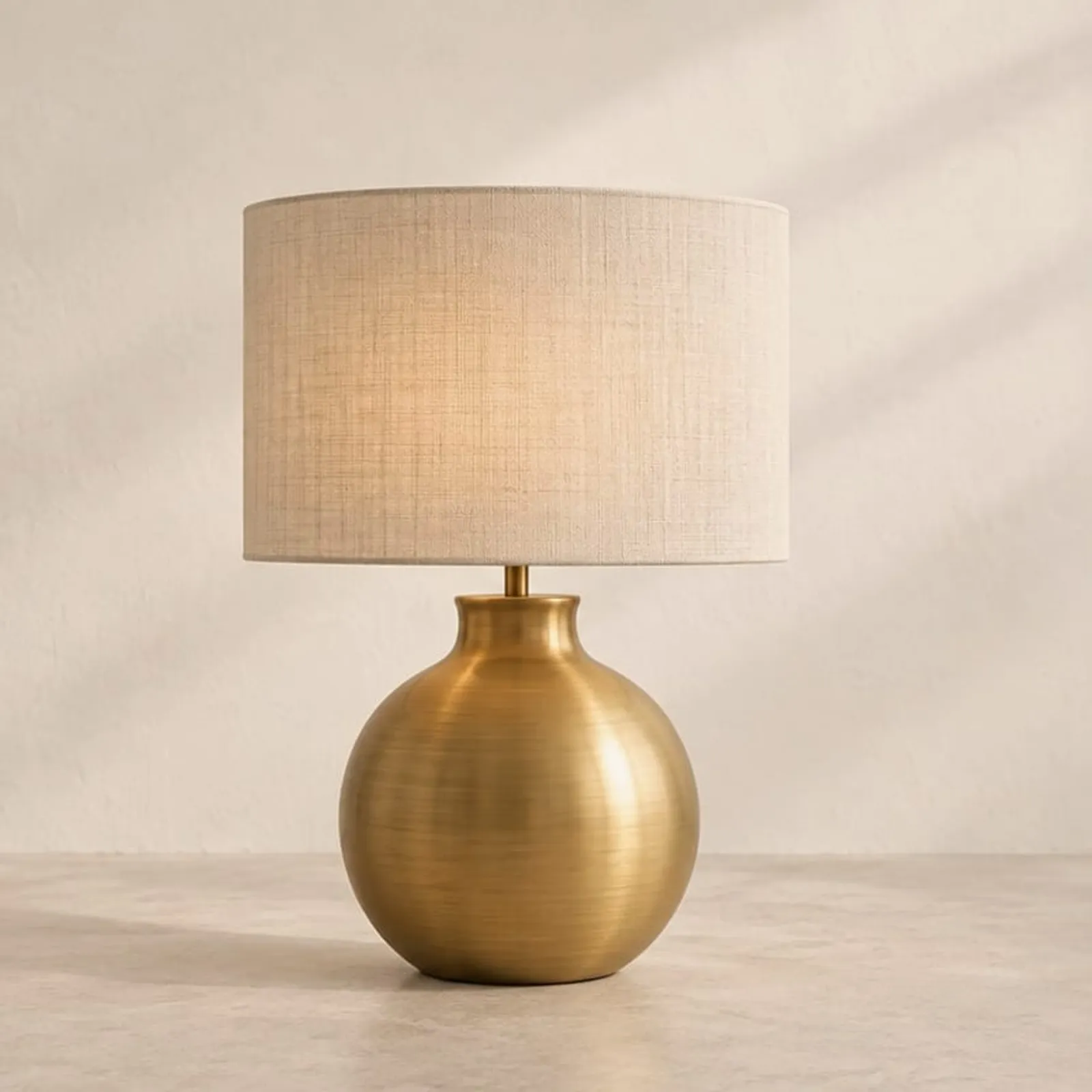 Bordslampa Hassel - bild 1