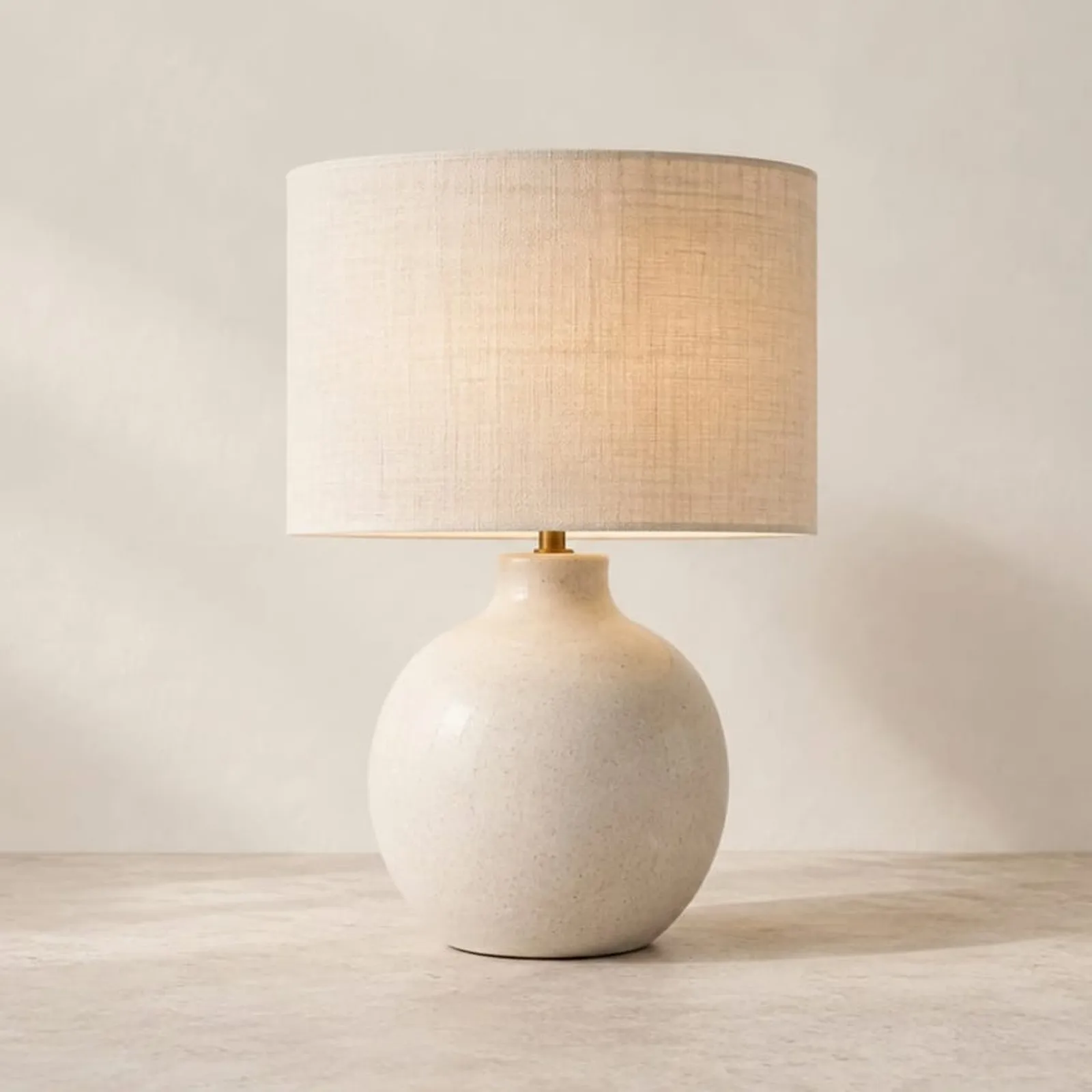 Bordslampa Salvia Kritvit II - bild 1