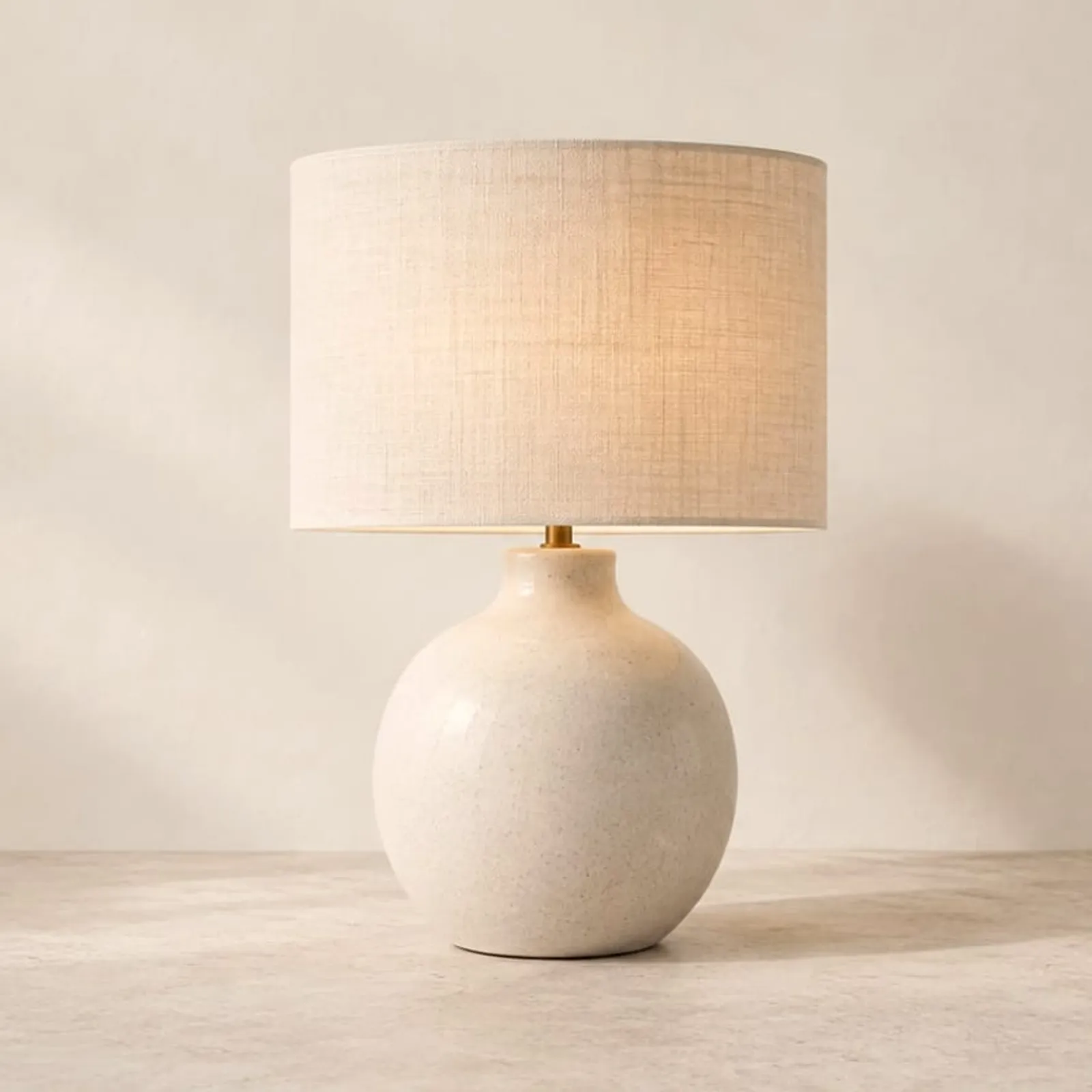 Bordslampa Myr Kritvit II - bild 1