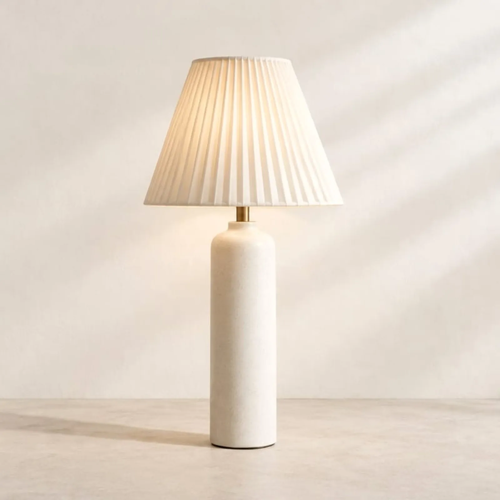 Bordslampa Grund Kritvit IV - bild 1