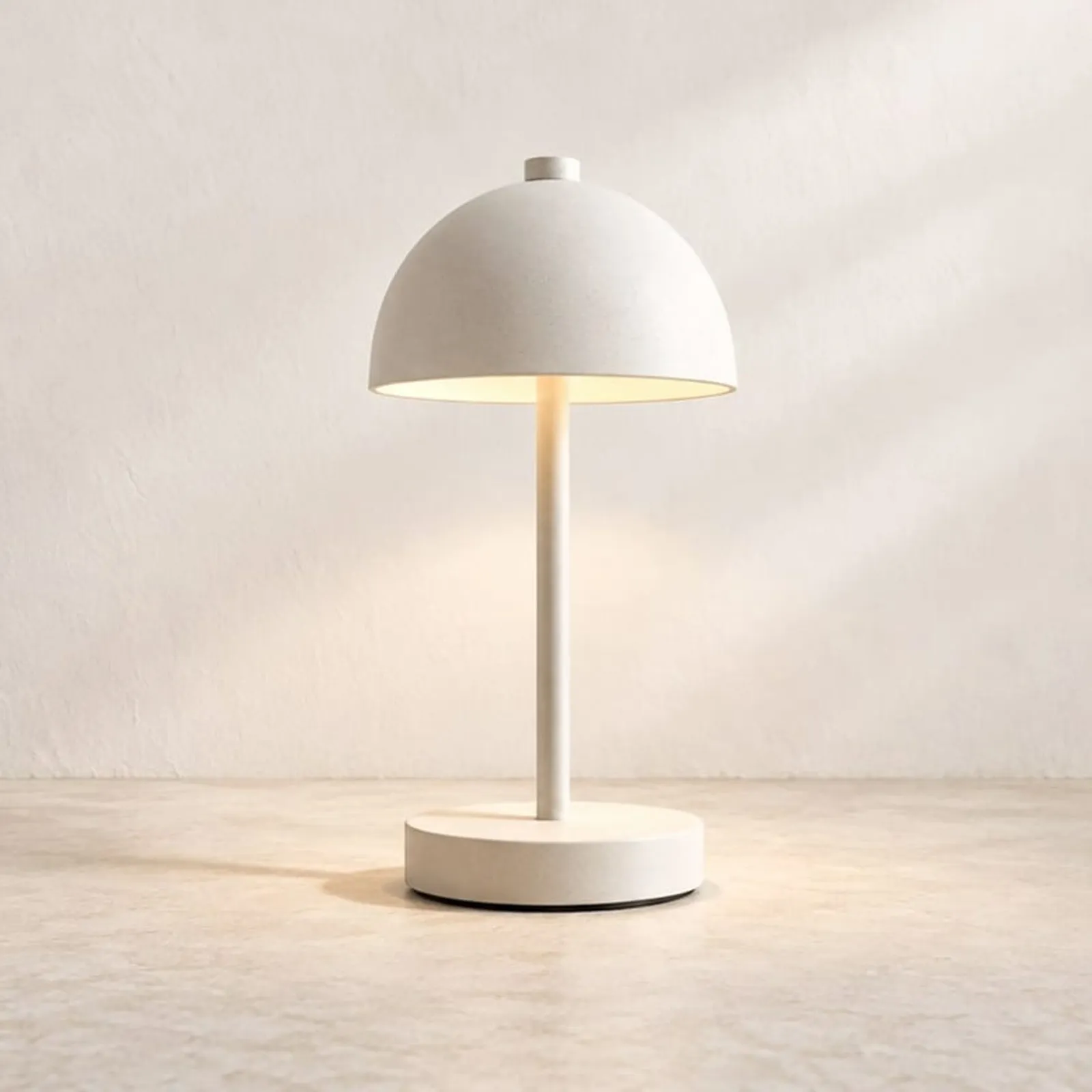 Bordslampa Näs Kritvit - bild 1