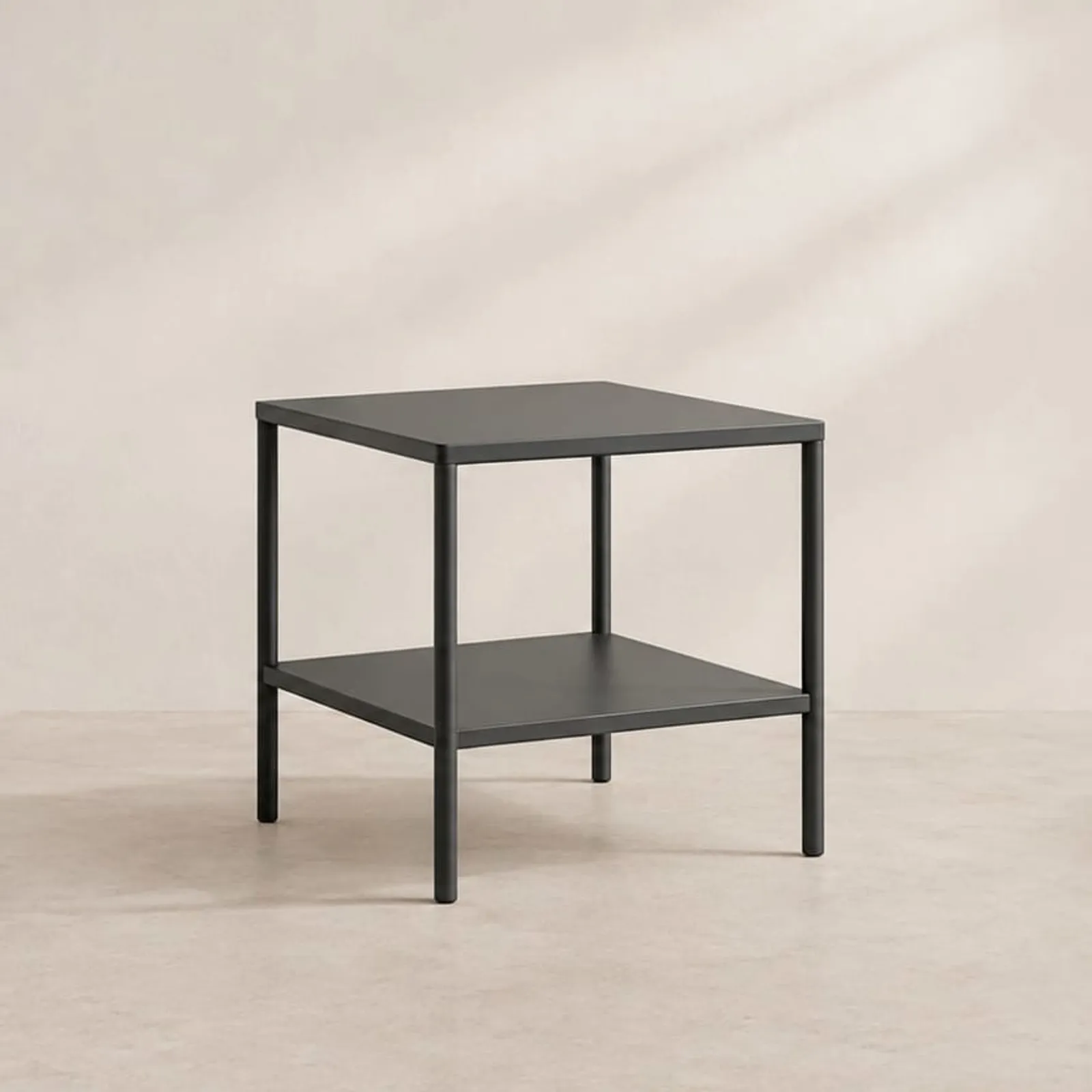 Table d’appoint Humle charbon II - image 1
