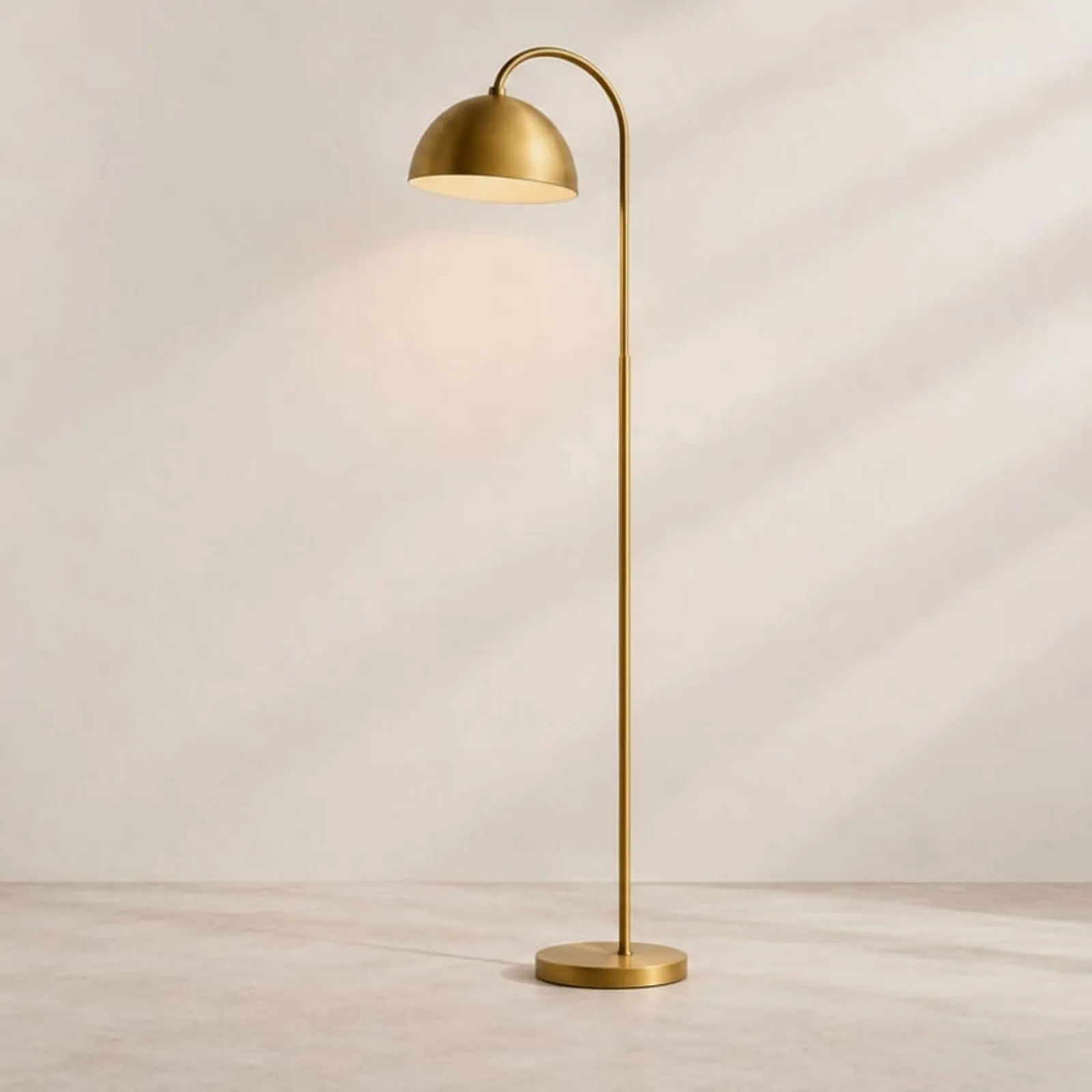 Golvlampa Vall Mässing - bild 1