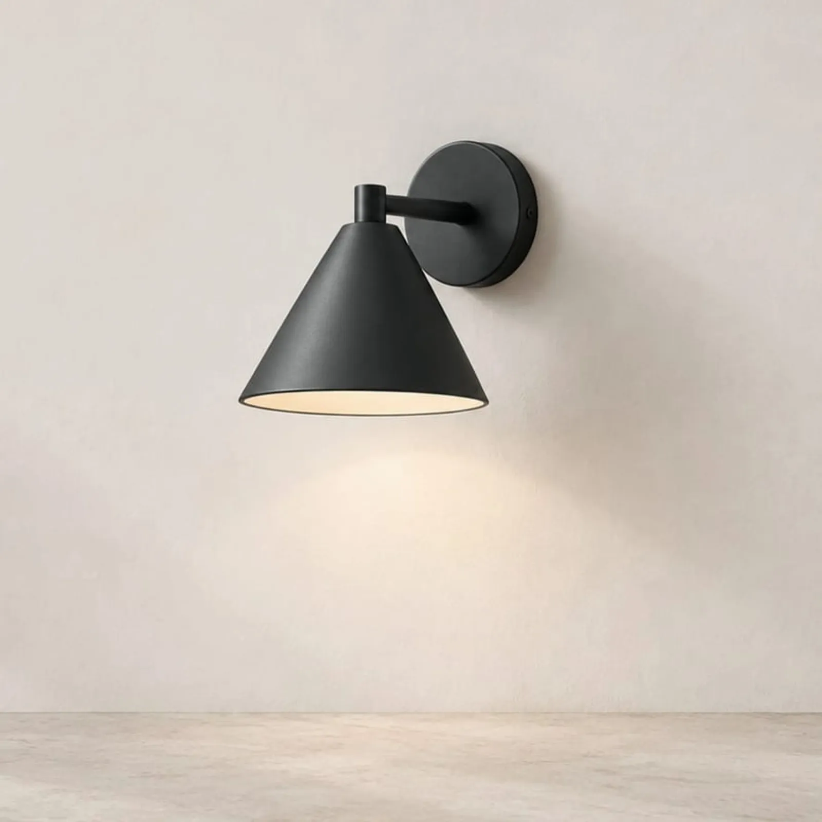 Vägglampa Alm Stål - bild 1