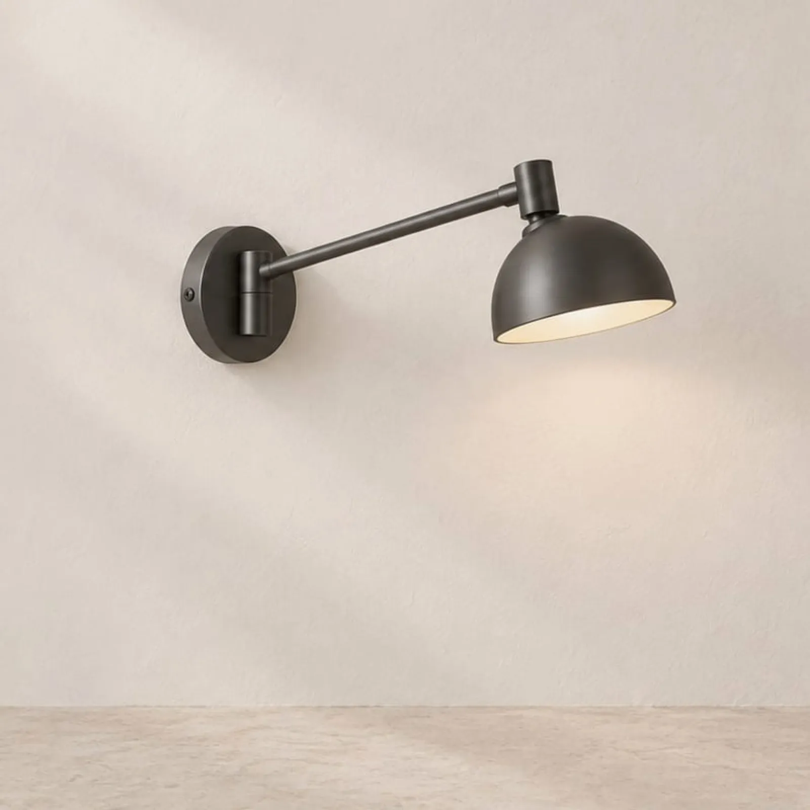 Vägglampa Skogen Kol III - bild 1