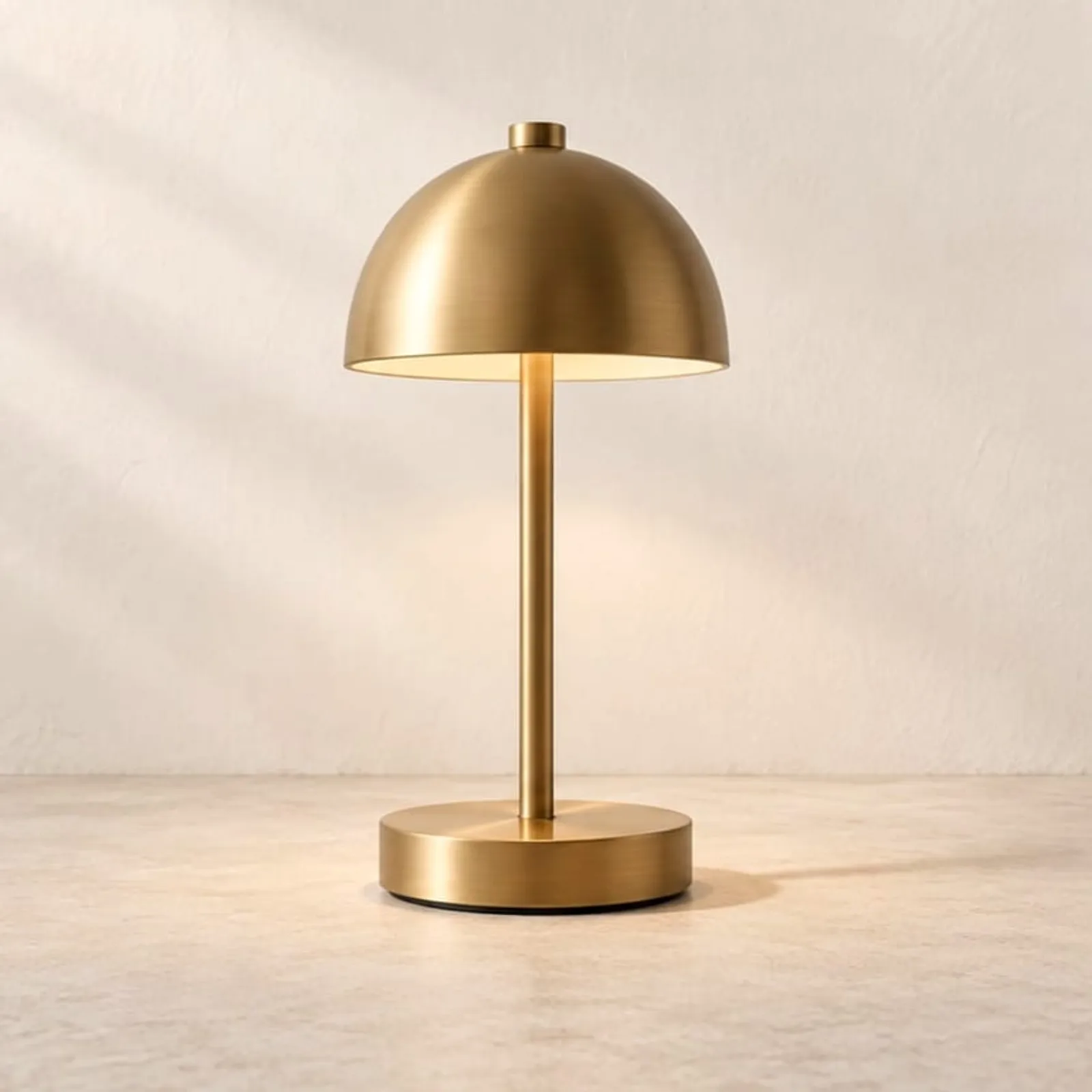 Bordslampa Kulle Ockra V - bild 1