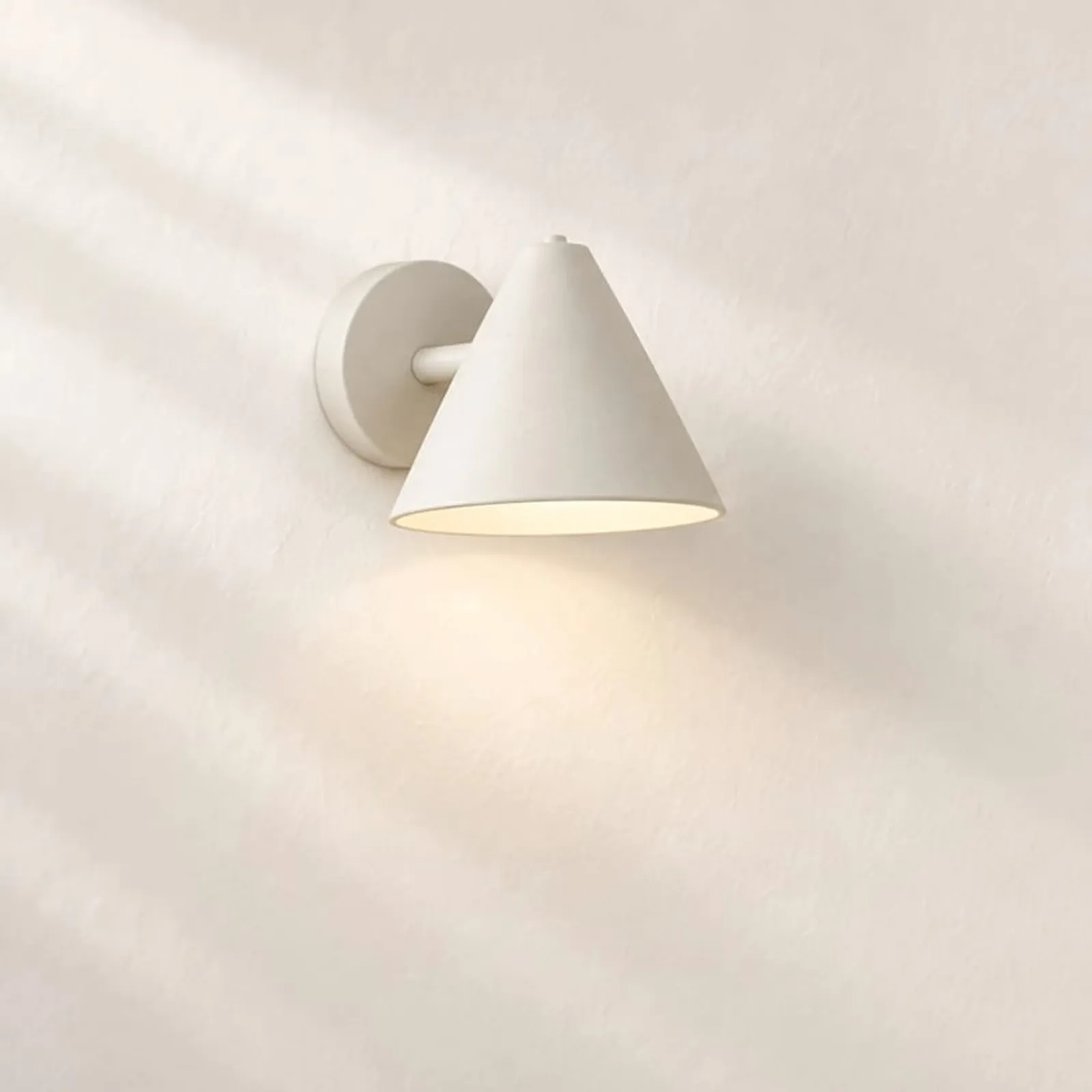 Vägglampa Alm Keramik - bild 1