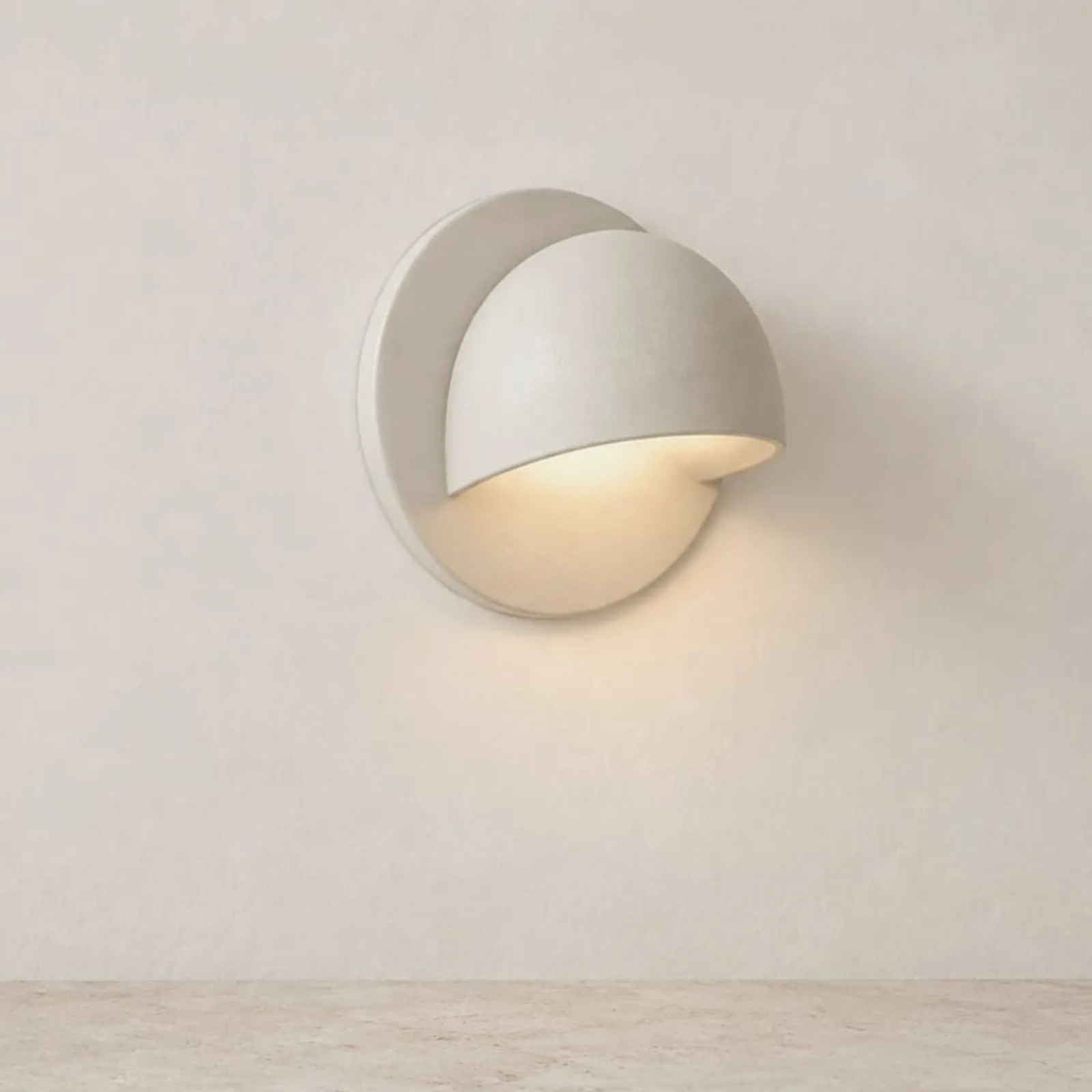 Vägglampa Tall Kritvit - bild 2