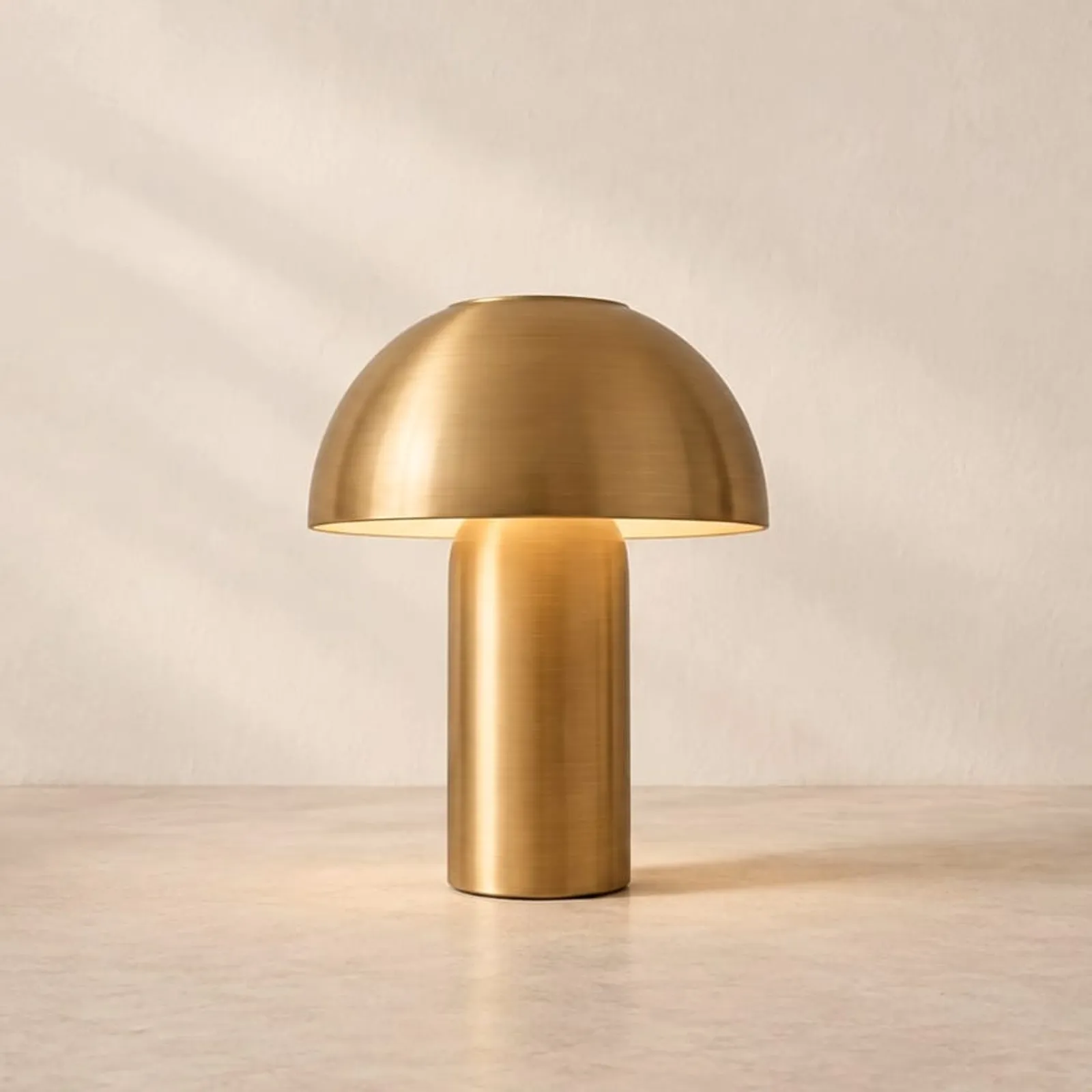 Bordslampa Viken Ockra - bild 1
