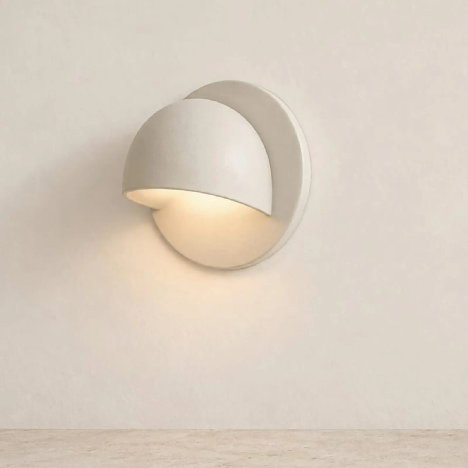 Vägglampa Tjärn Kritvit - bild 2