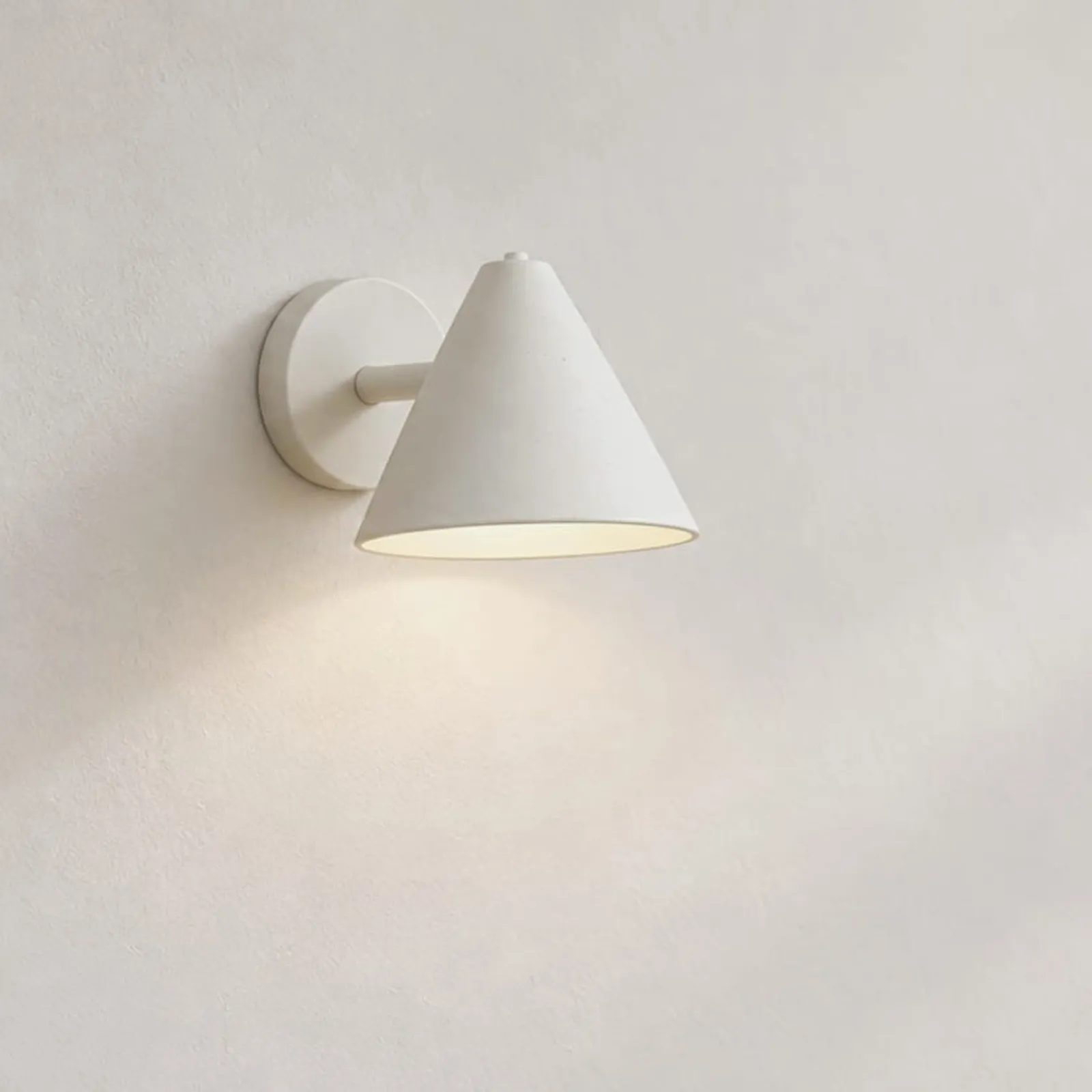 Vägglampa Havre Kritvit - bild 2