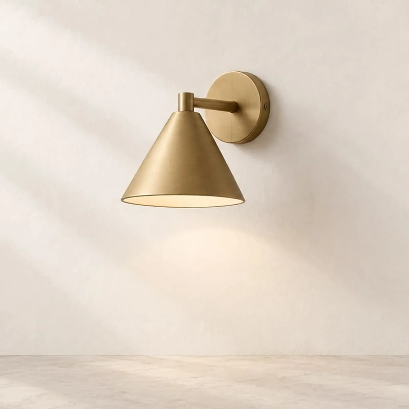 Vägglampa Alm Ockra - bild 1