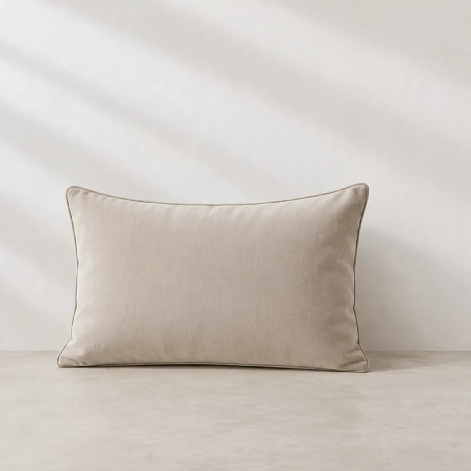 Coussin Öland en velours - image 1