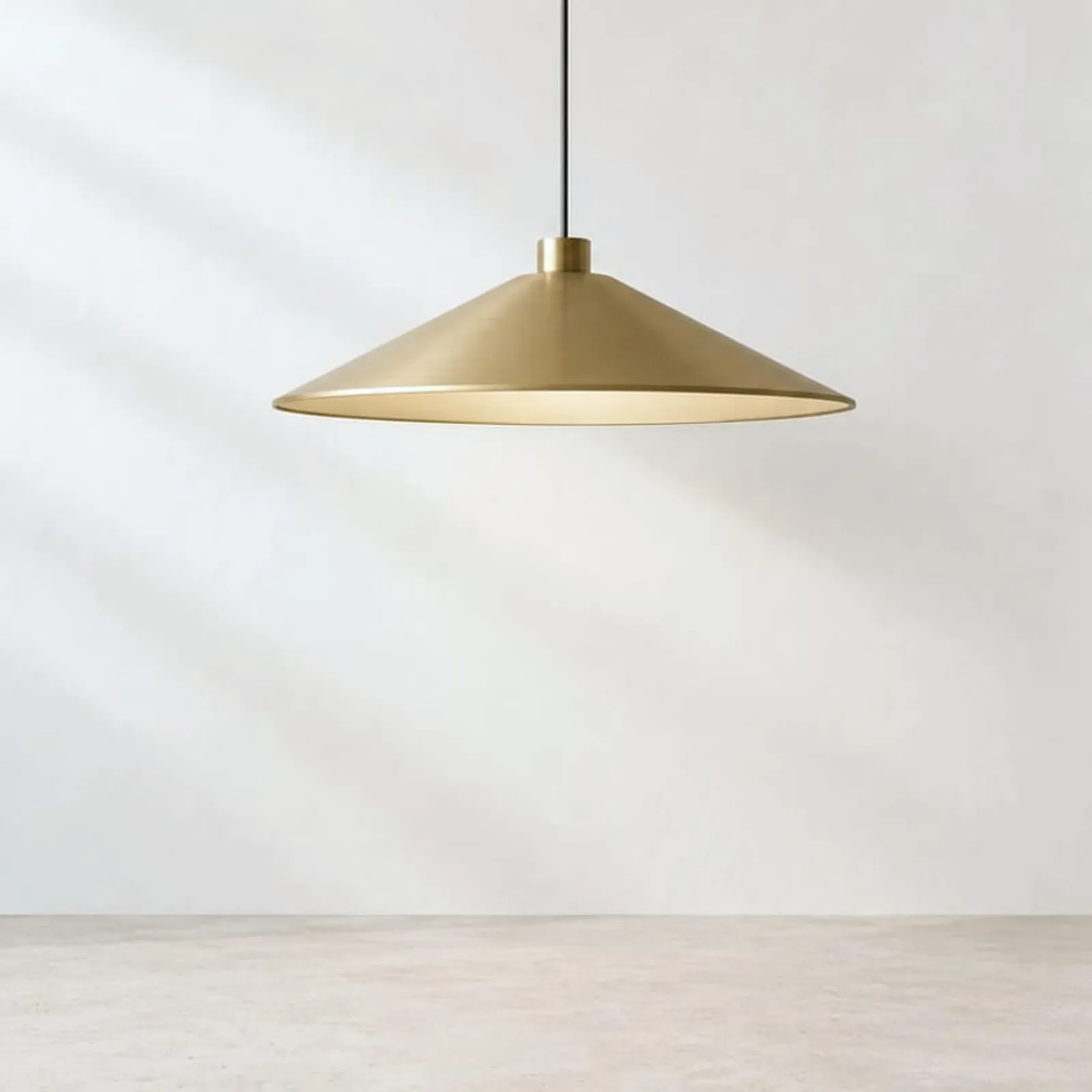 Taklampa Hassel Ockra V - bild 1