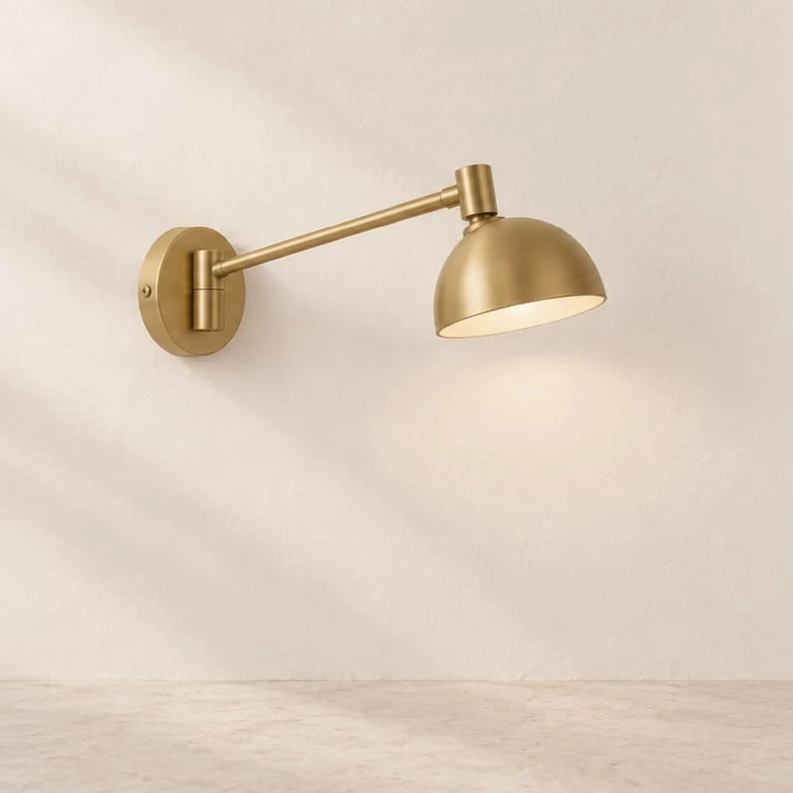 Vägglampa Fläder Mässing - bild 1
