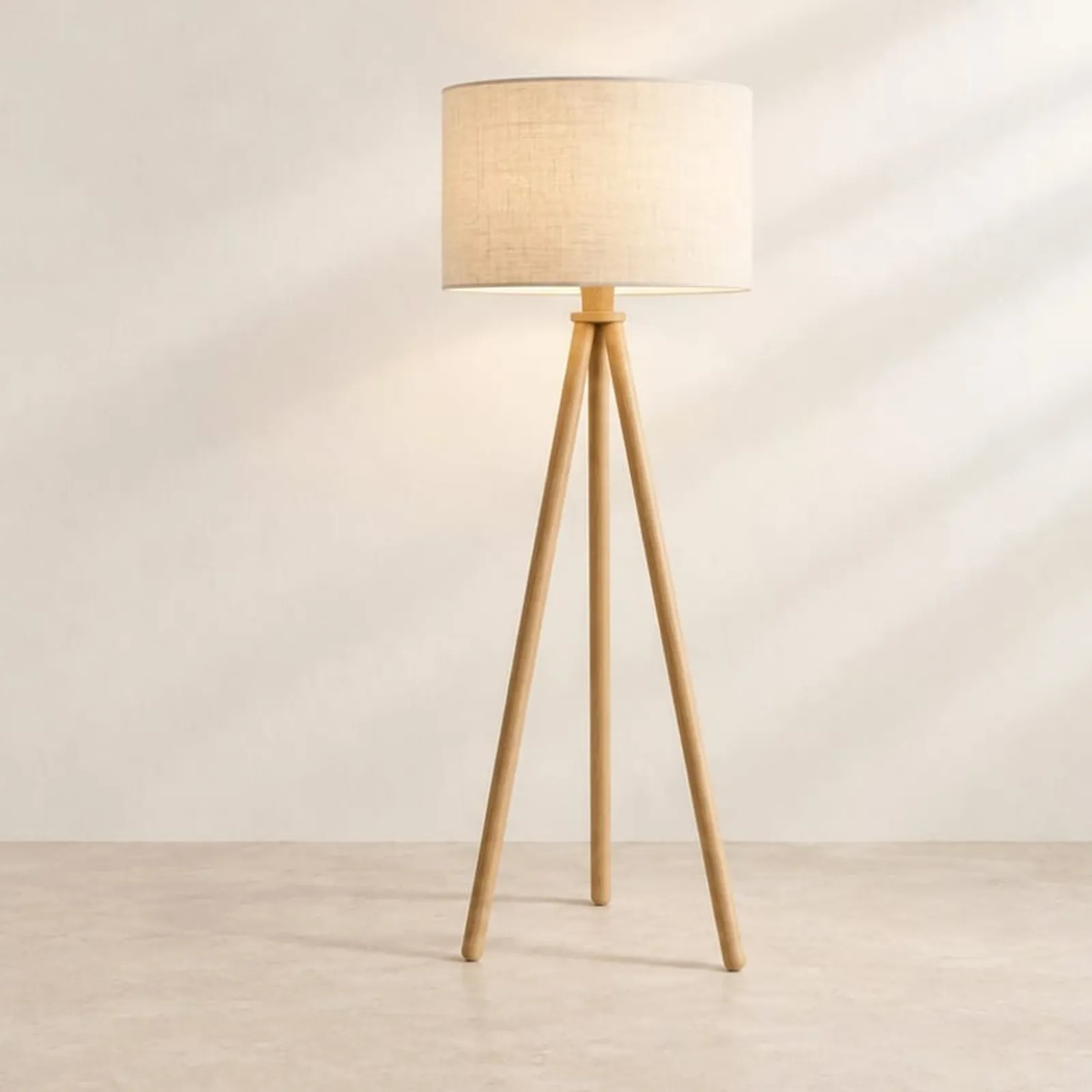 Lampadaire Enen en chêne - image 1
